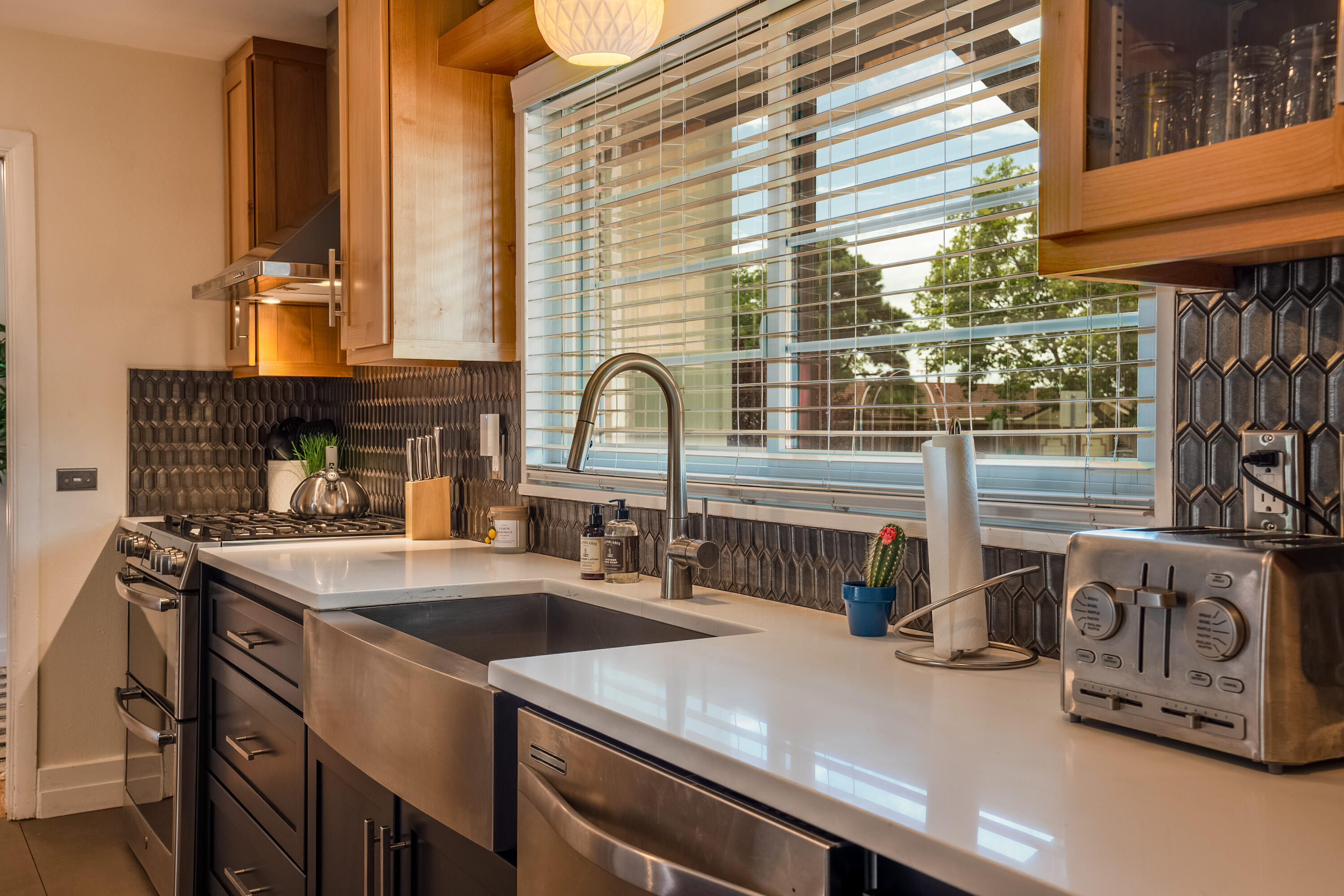 3400 Dellwood Court NE