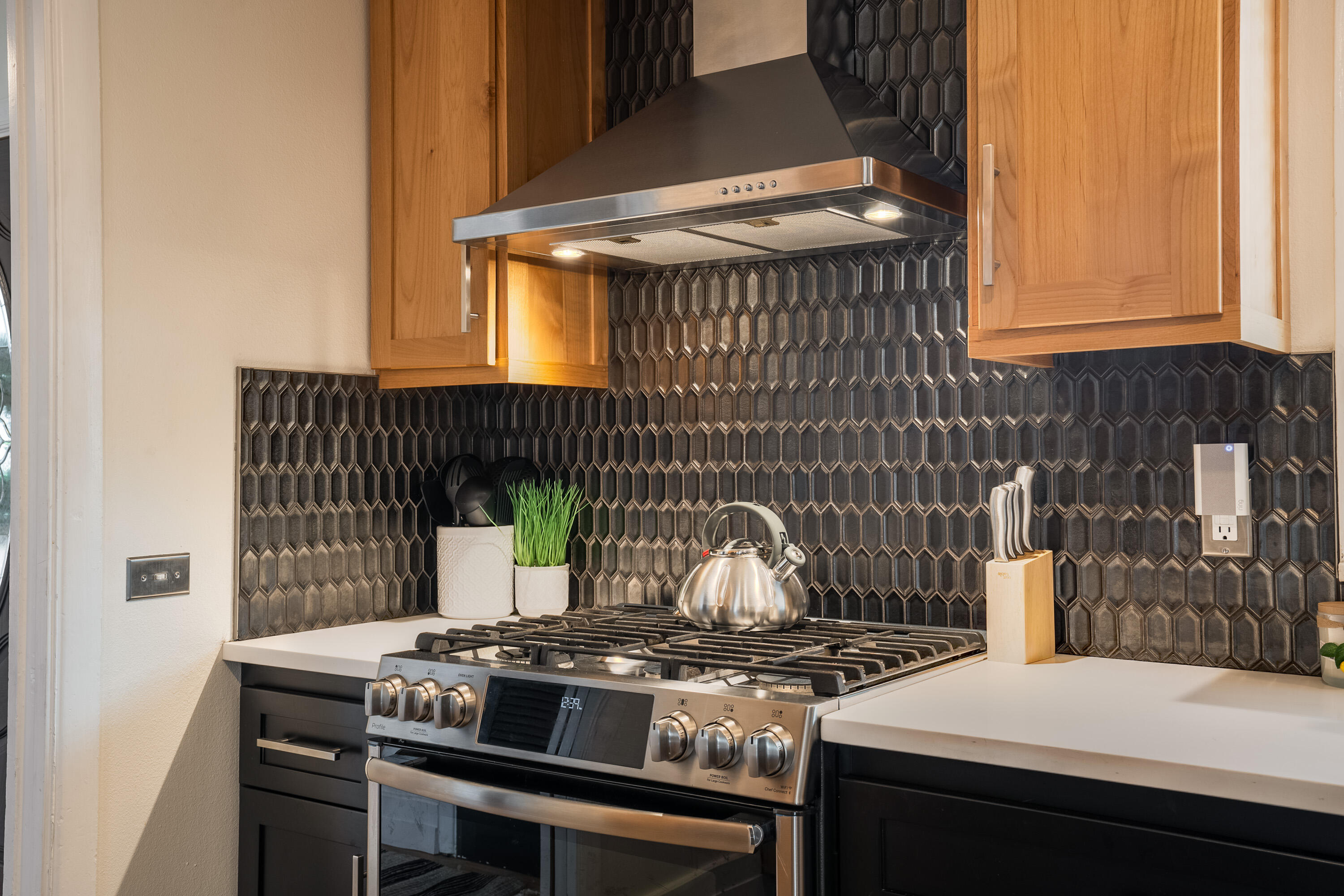 3400 Dellwood Court NE