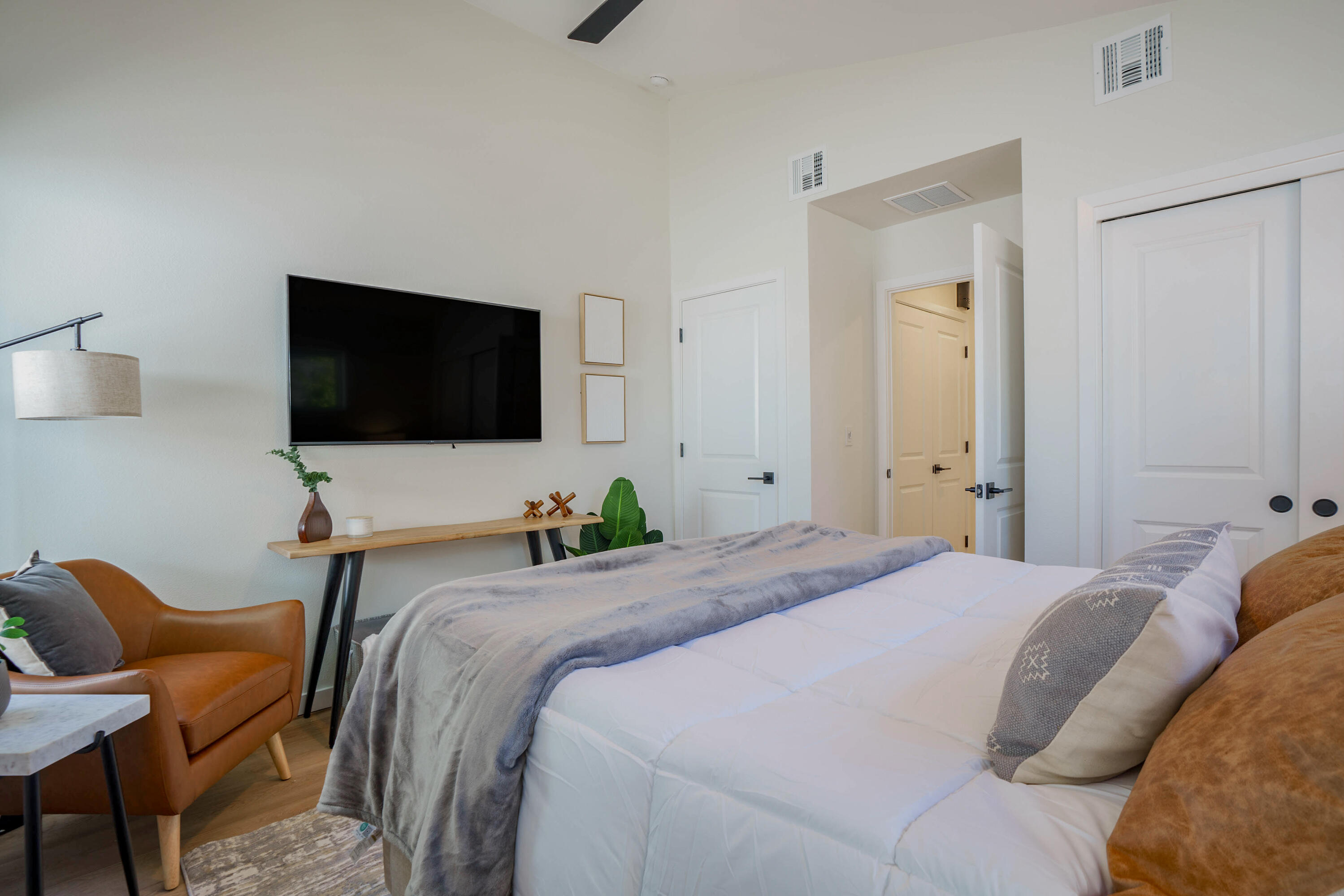 3400 Dellwood Court NE