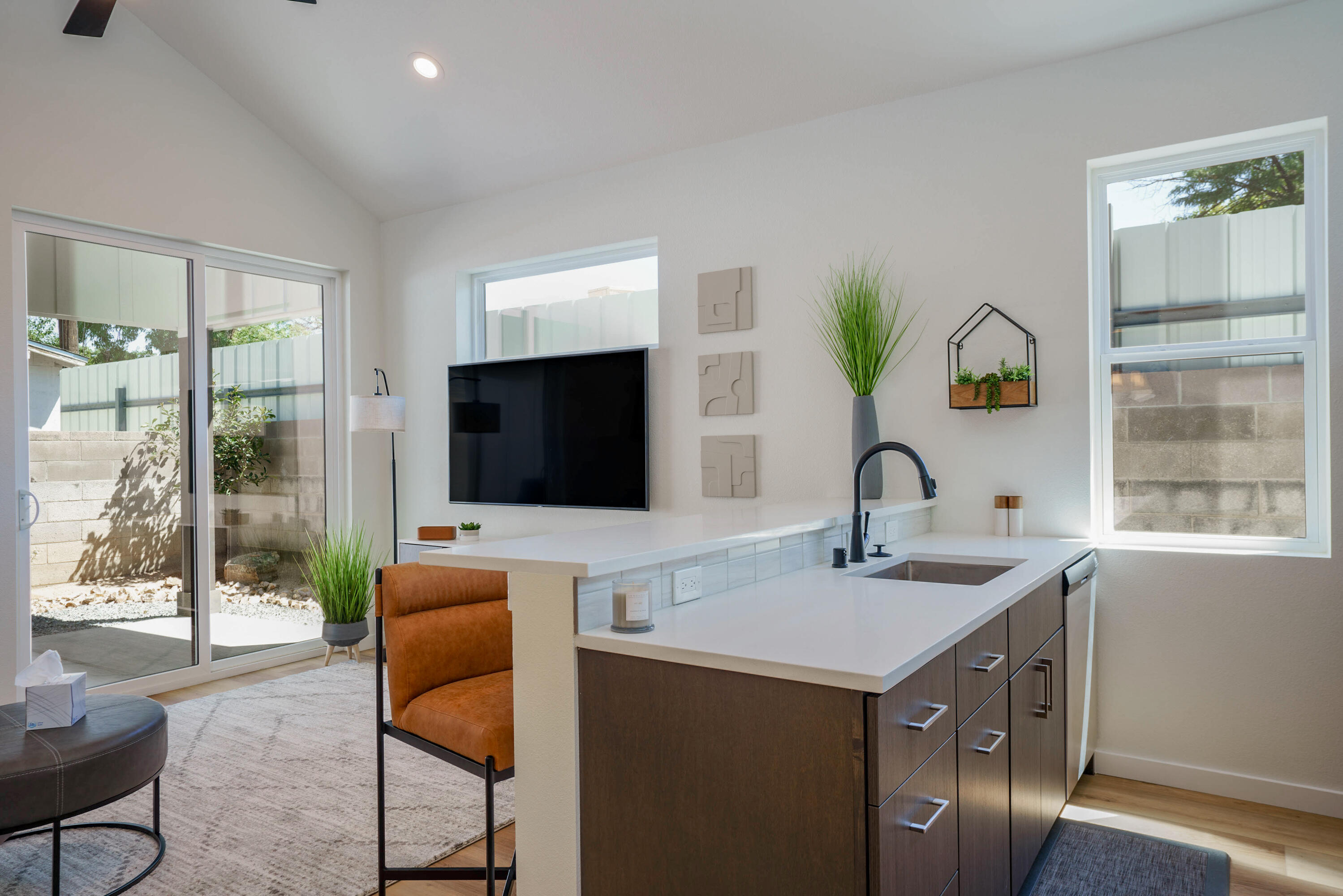 3400 Dellwood Court NE