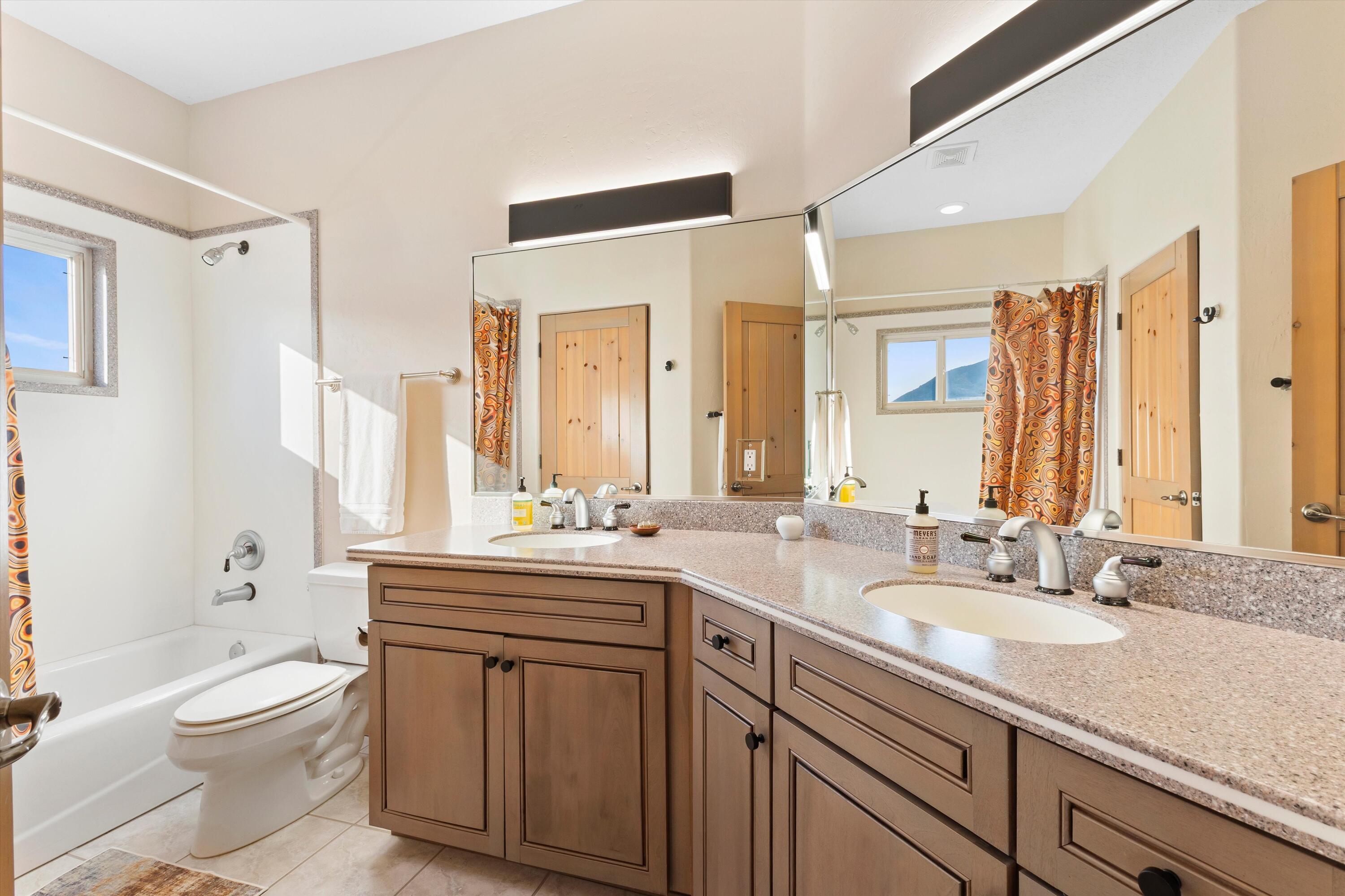 6109 Copper Rose Street NE