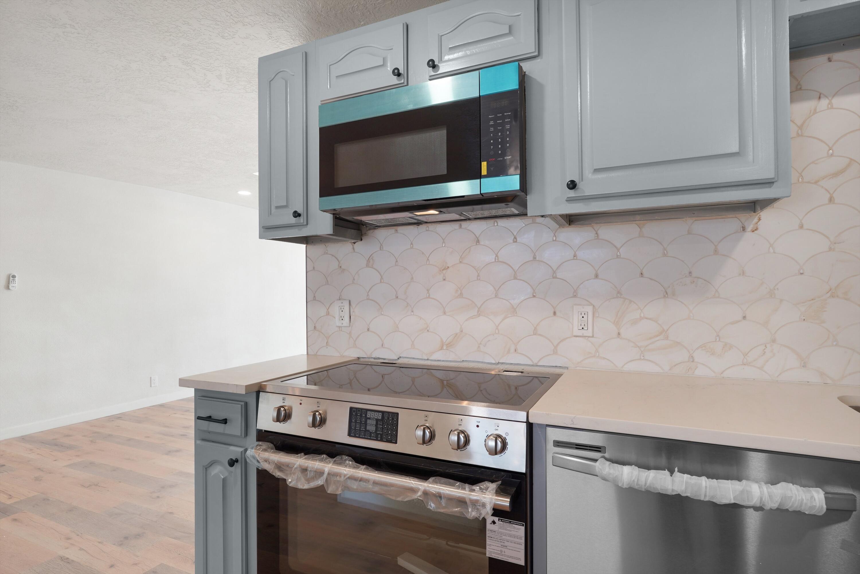 1019 Santa Clara Drive