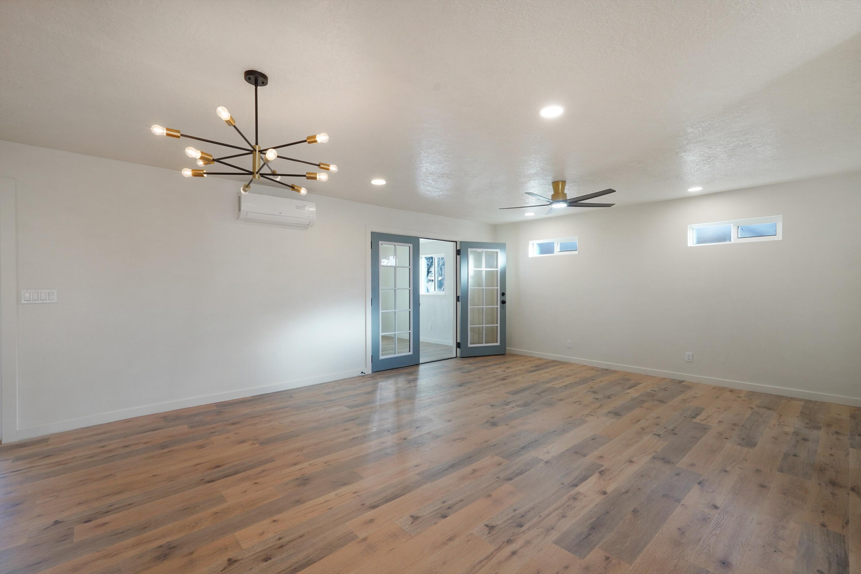 1019 Santa Clara Drive