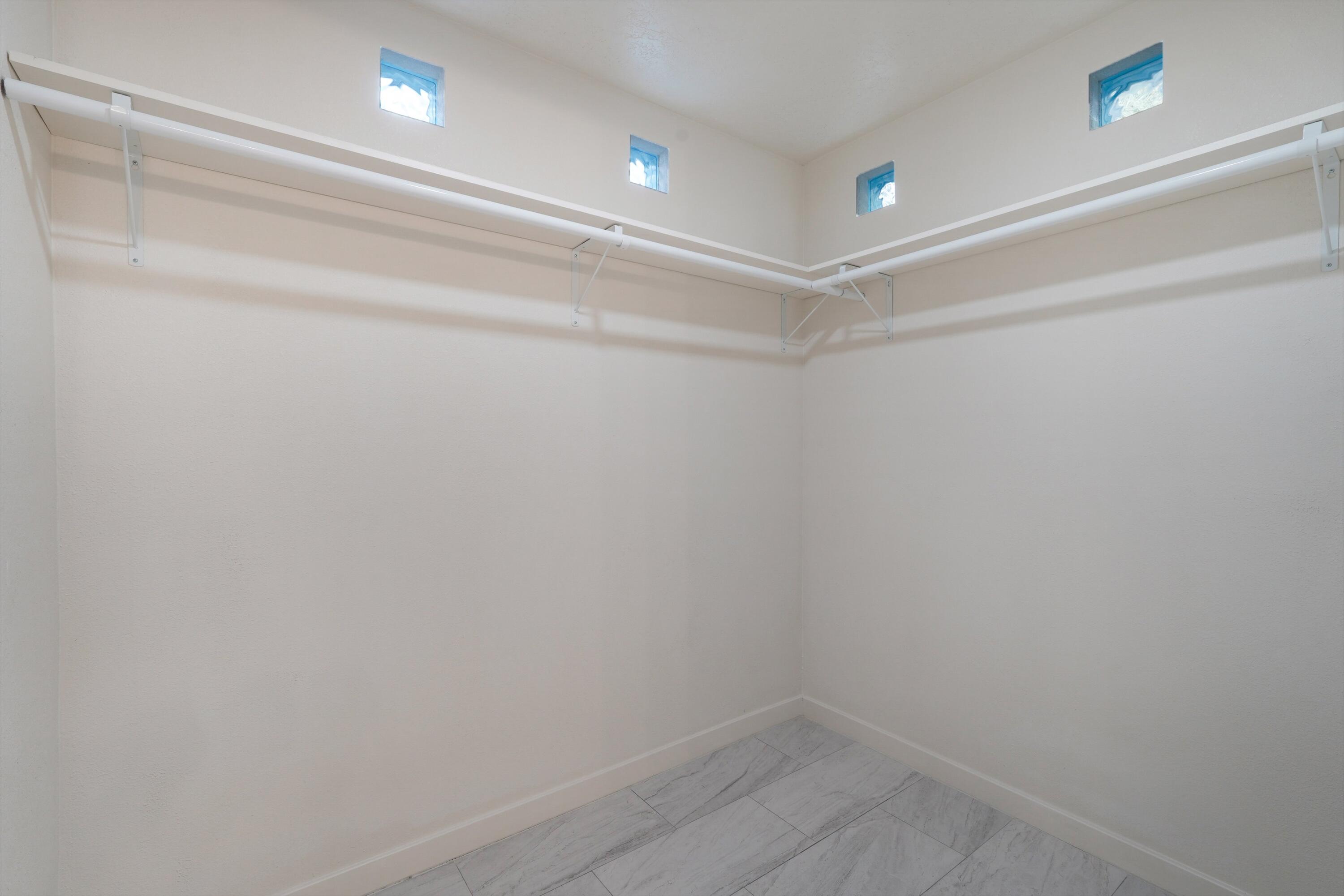 1019 Santa Clara Drive