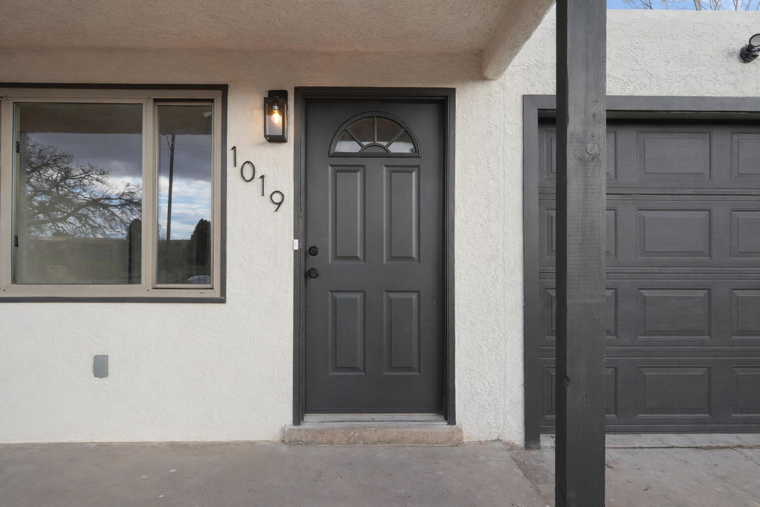 1019 Santa Clara Drive