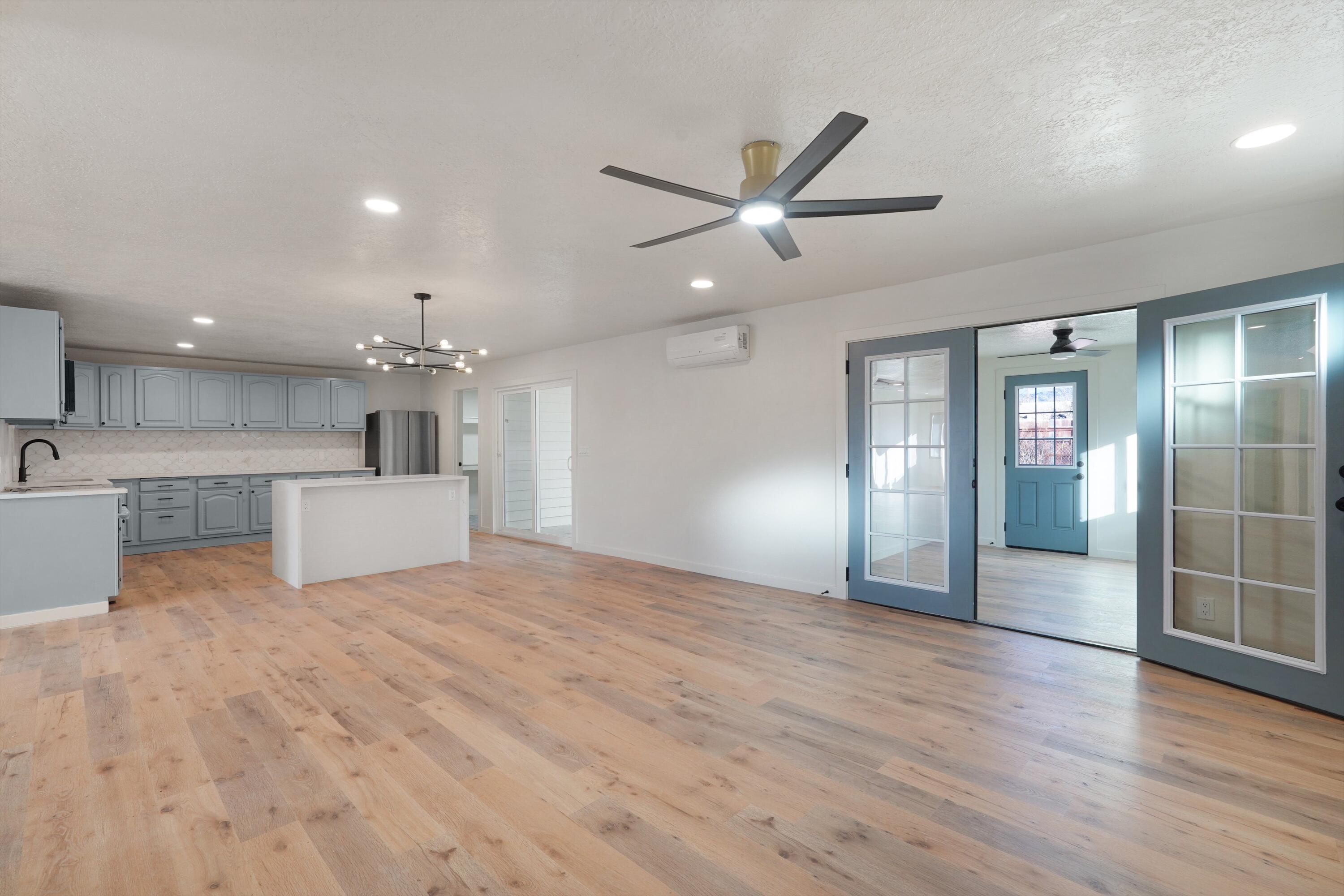 1019 Santa Clara Drive