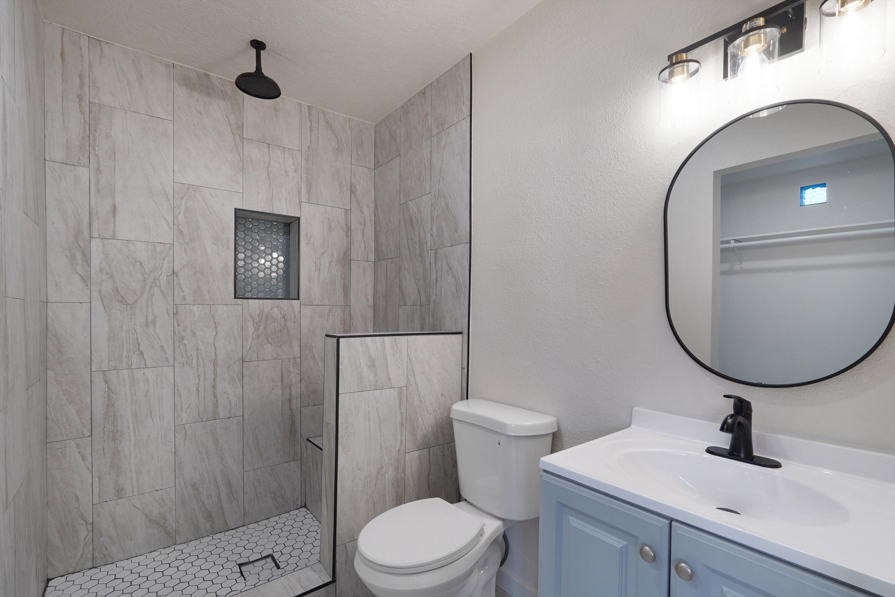 1019 Santa Clara Drive