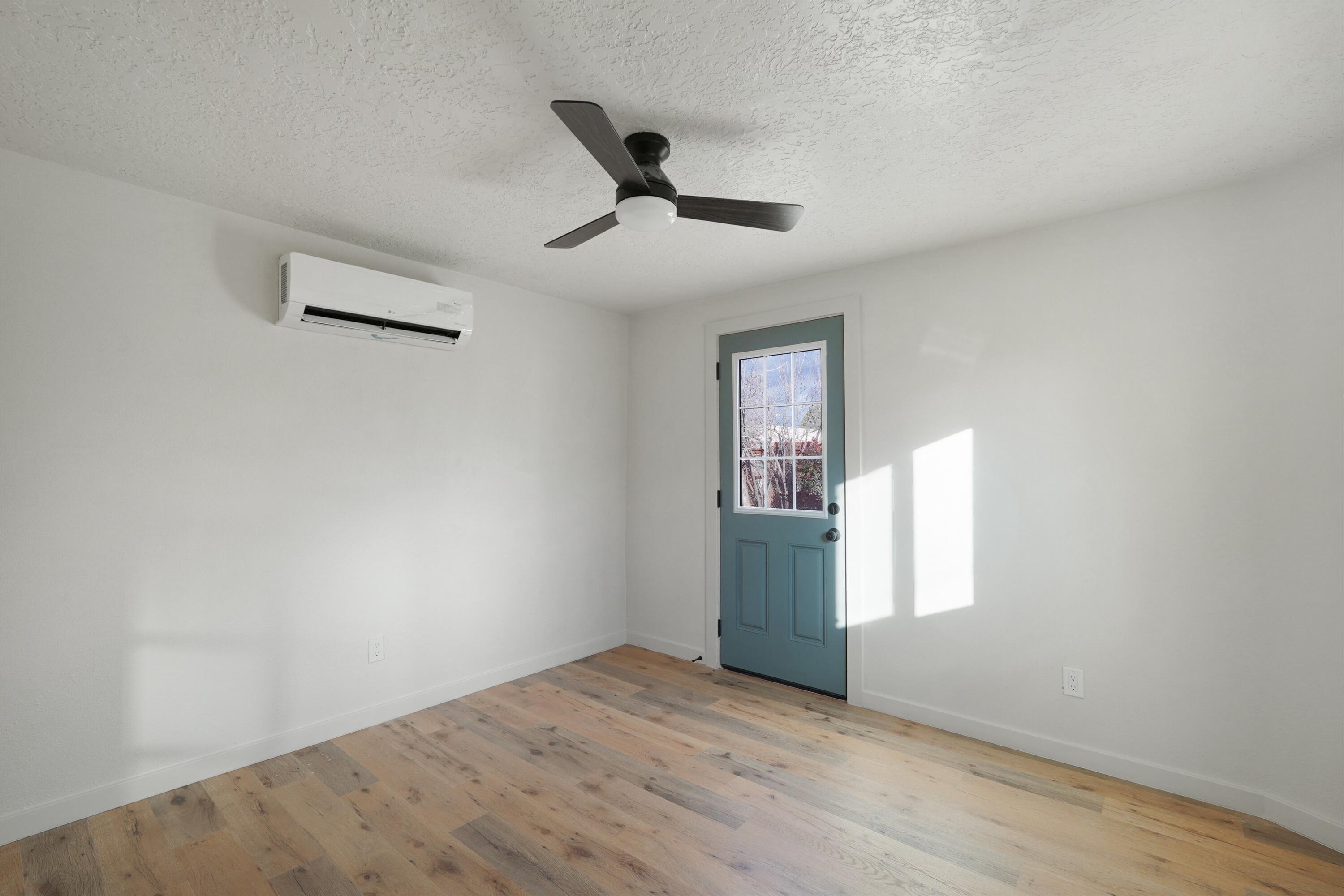 1019 Santa Clara Drive