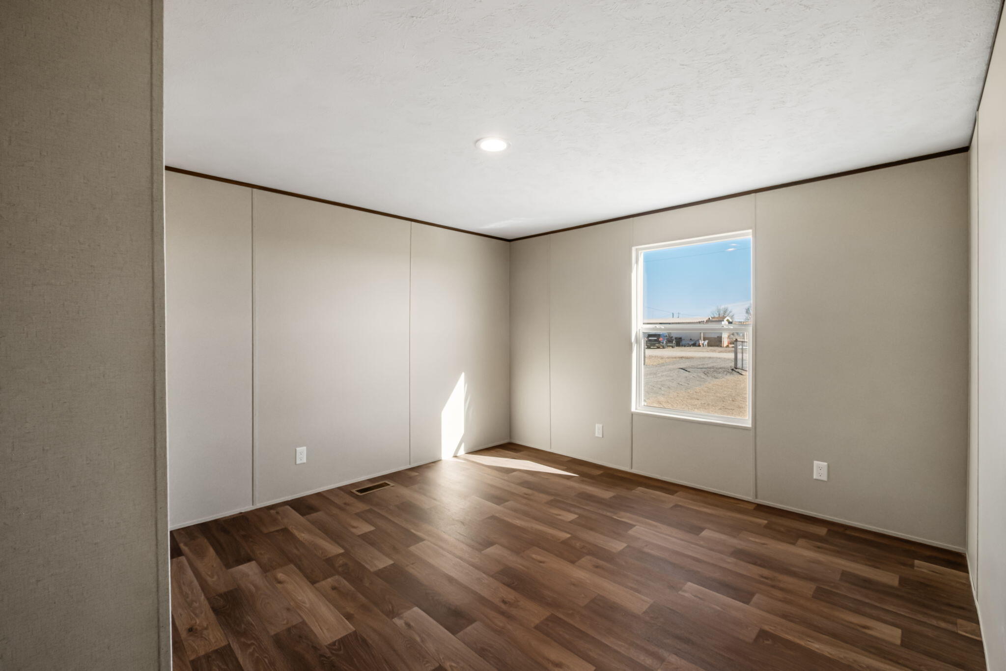 43 Washington Loop