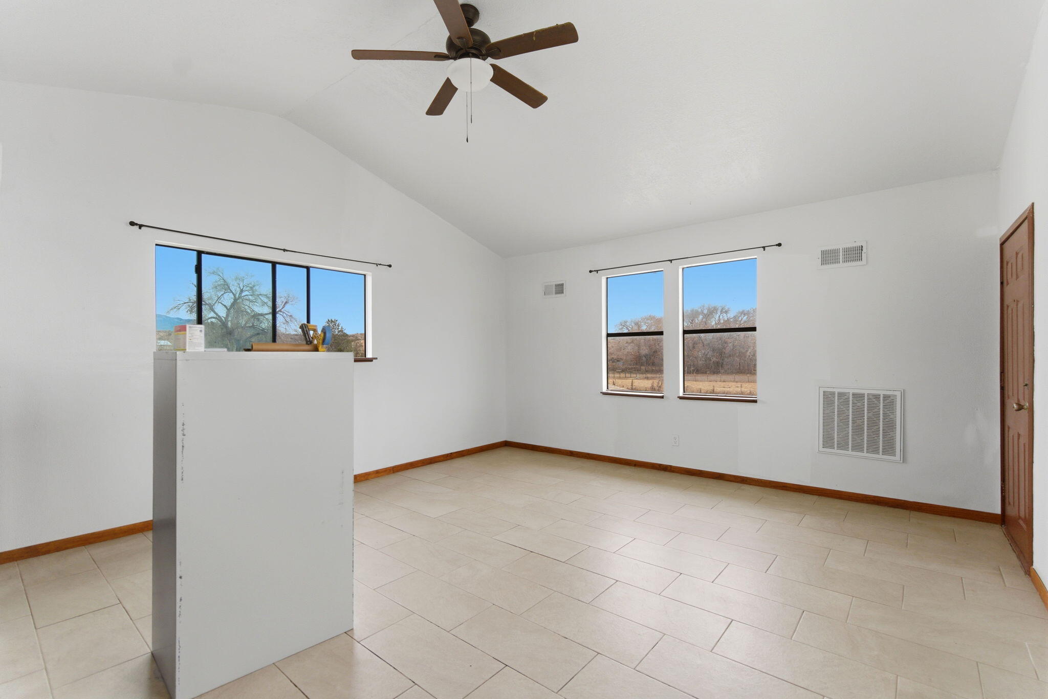 10803 Edith Boulevard NE