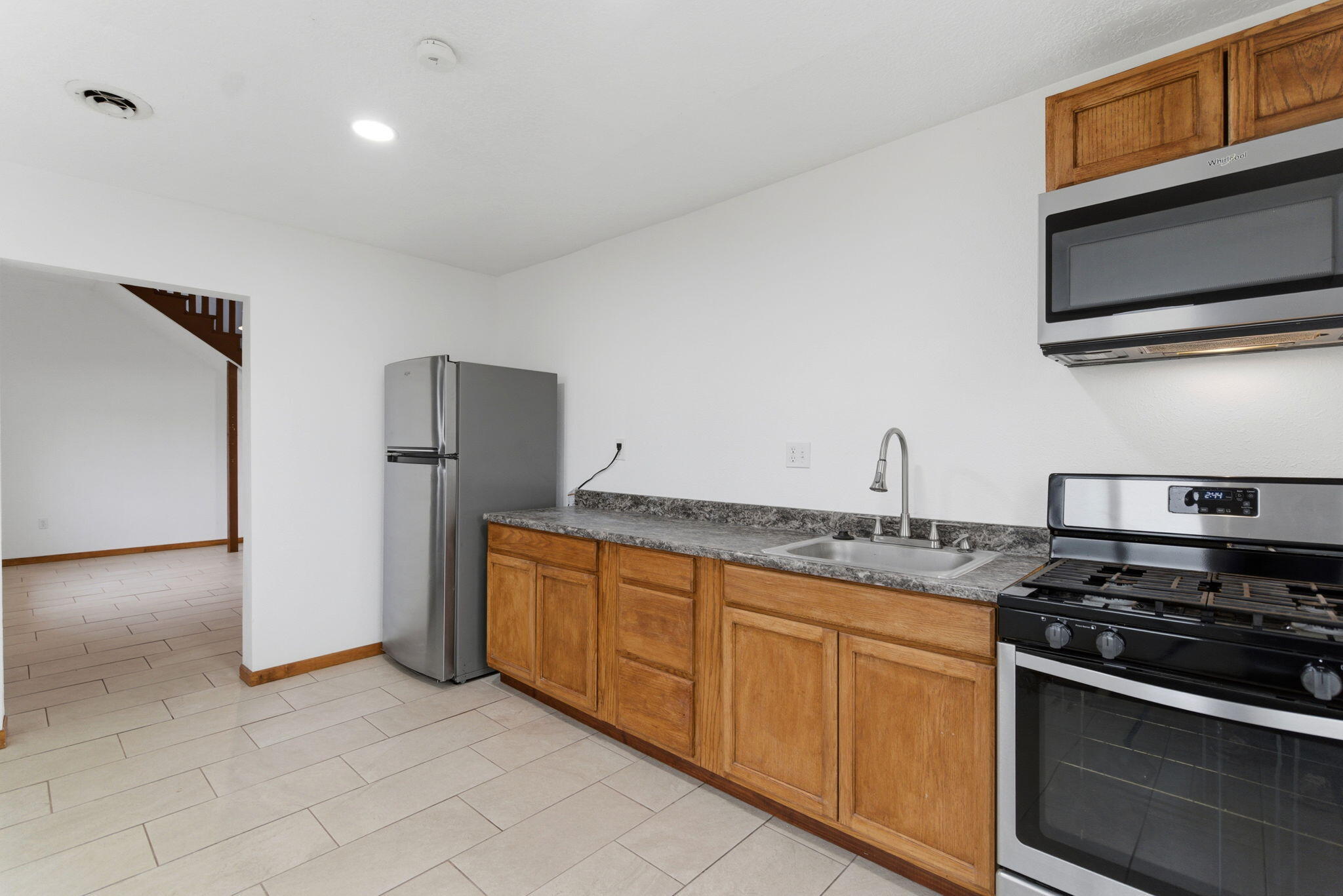 10803 Edith Boulevard NE