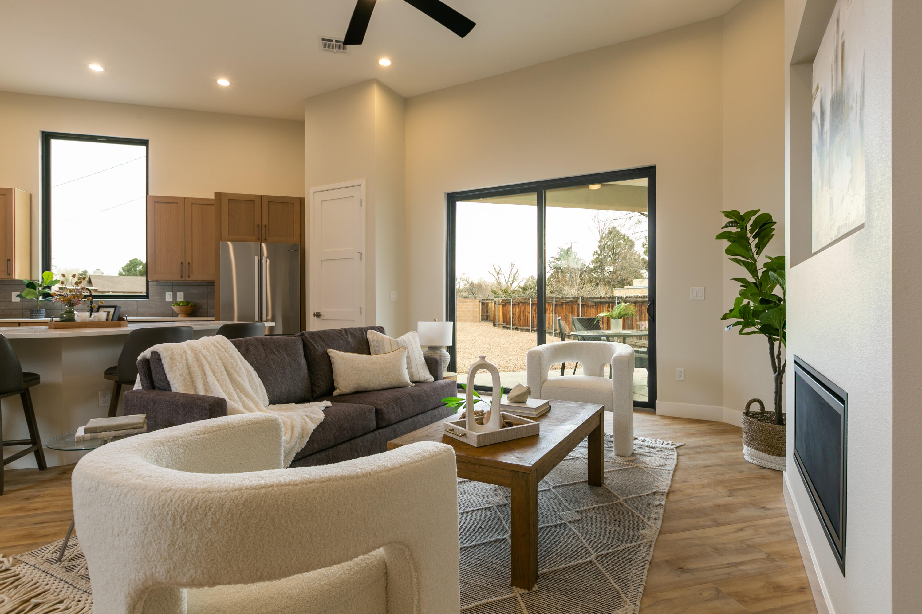 506 Camino Espanol NW