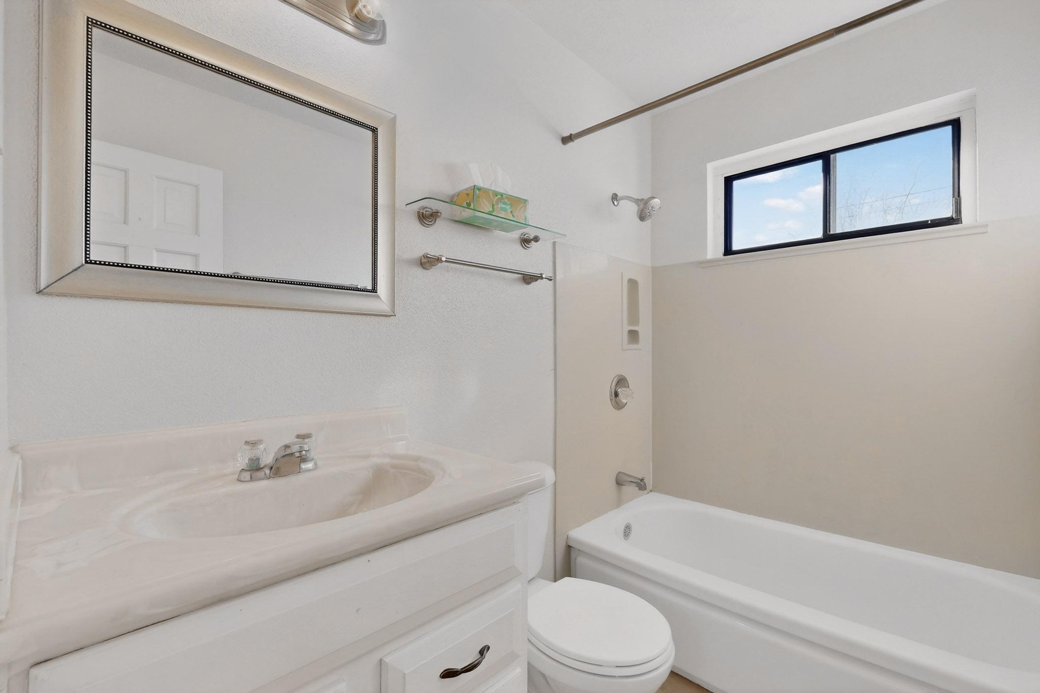 2611 Parsifal Street NE