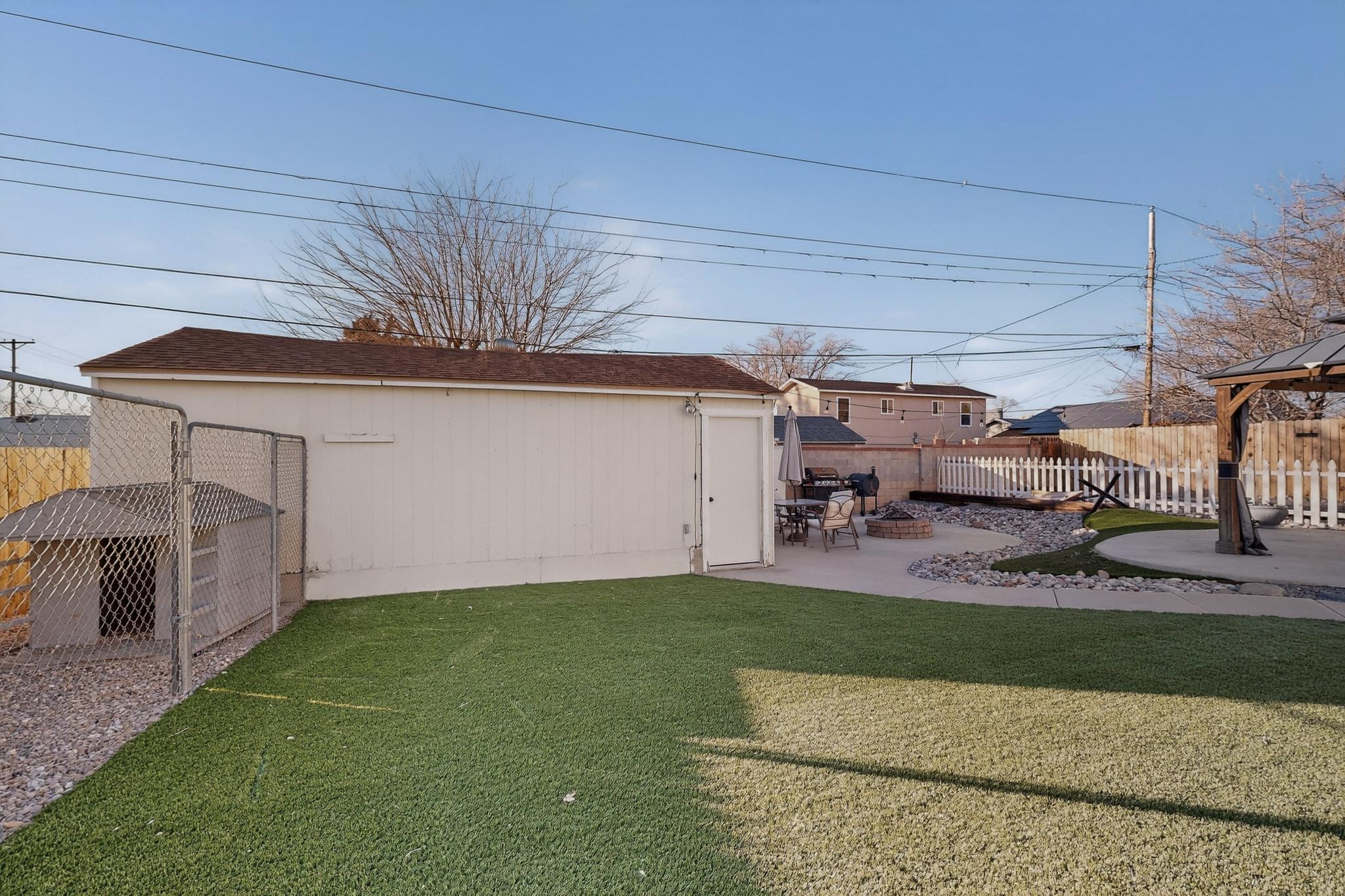 2611 Parsifal Street NE