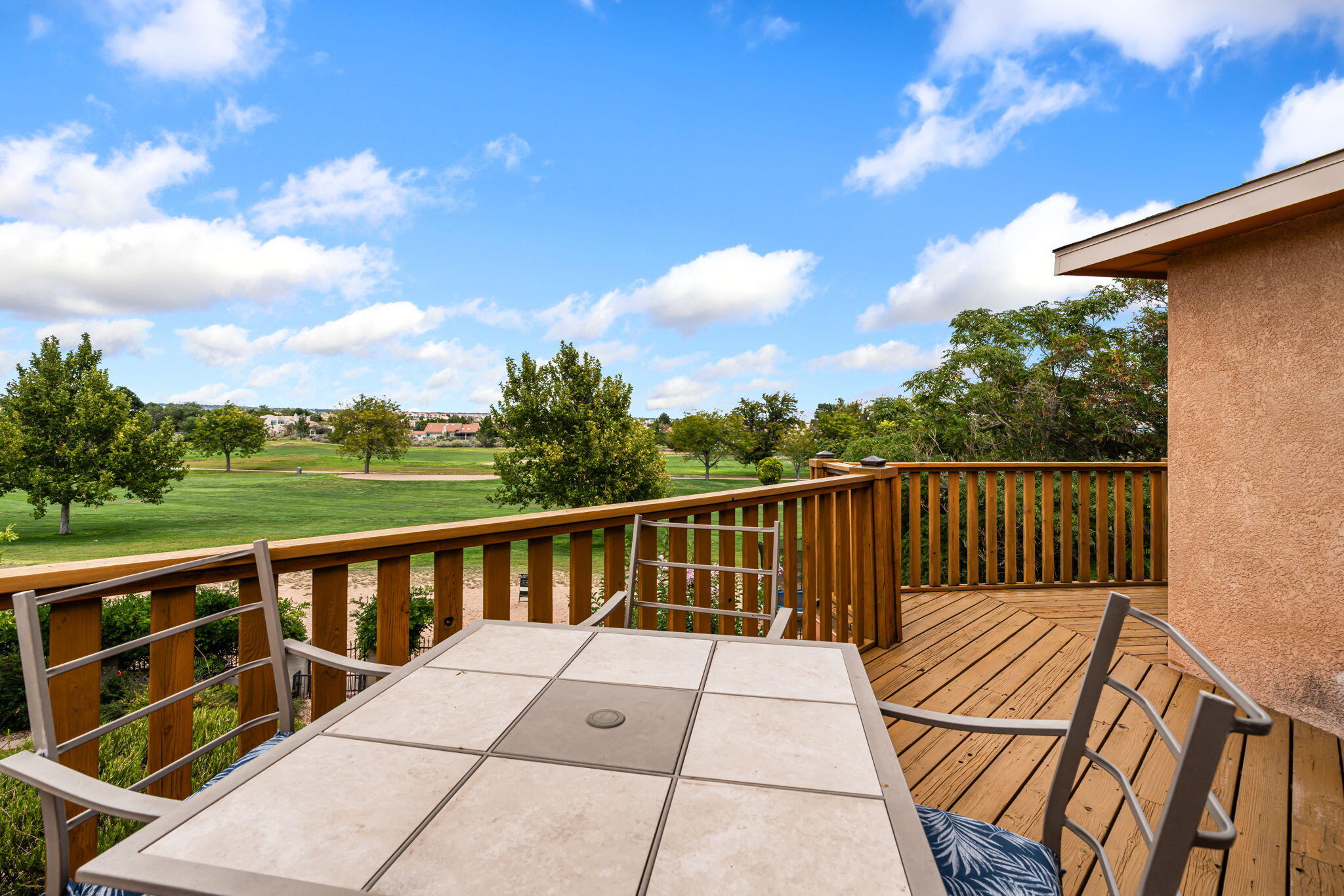 5001 JUSTIN Drive NW