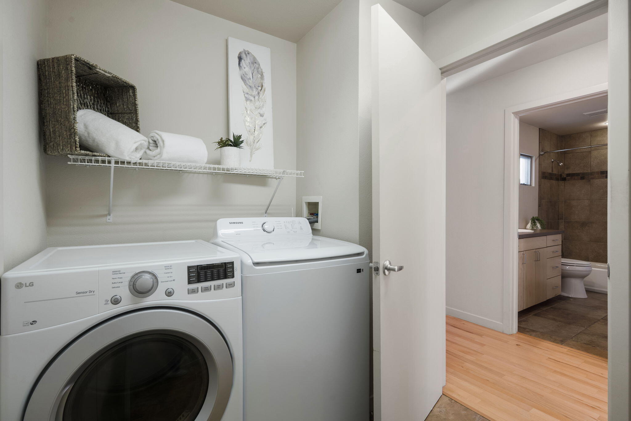 216 Aliso Drive SE