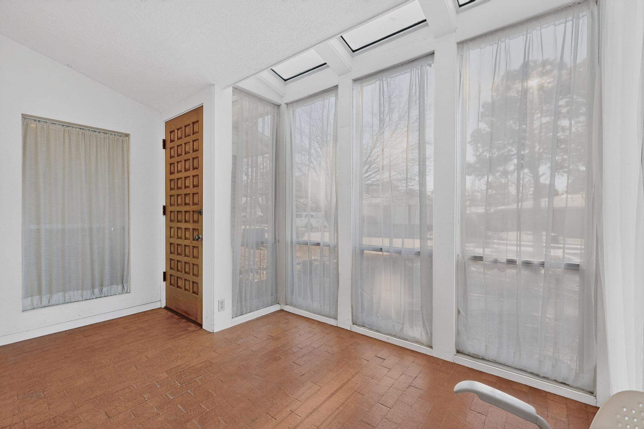 8205 Connecticut Street NE