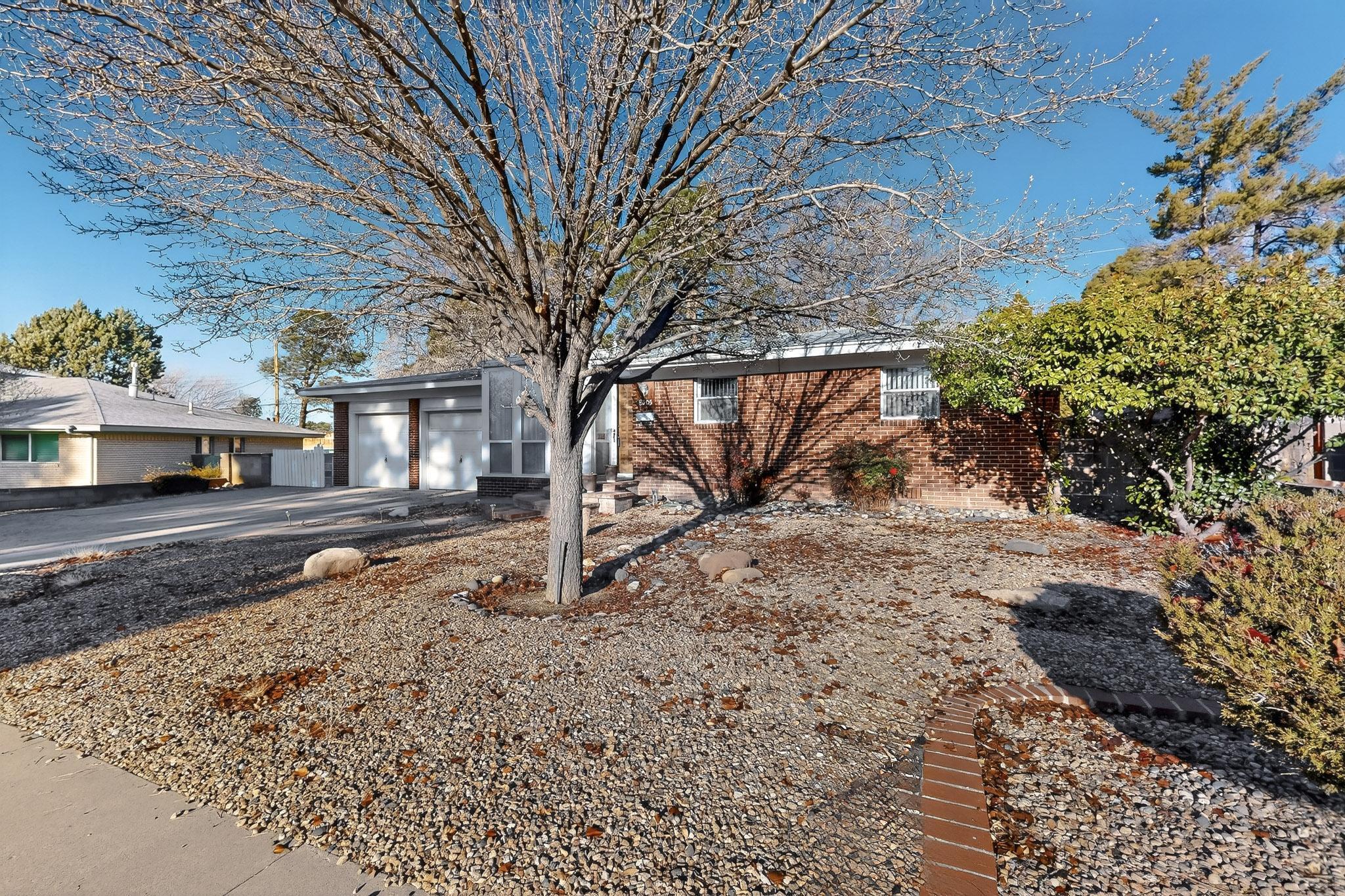 8205 Connecticut Street NE