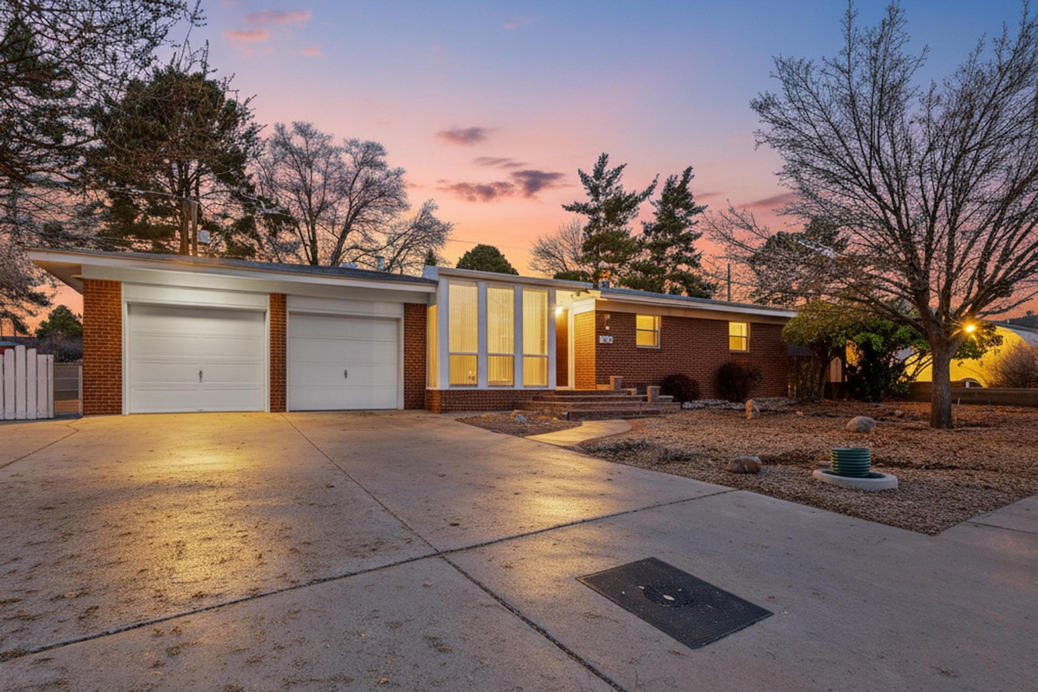 8205 Connecticut Street NE