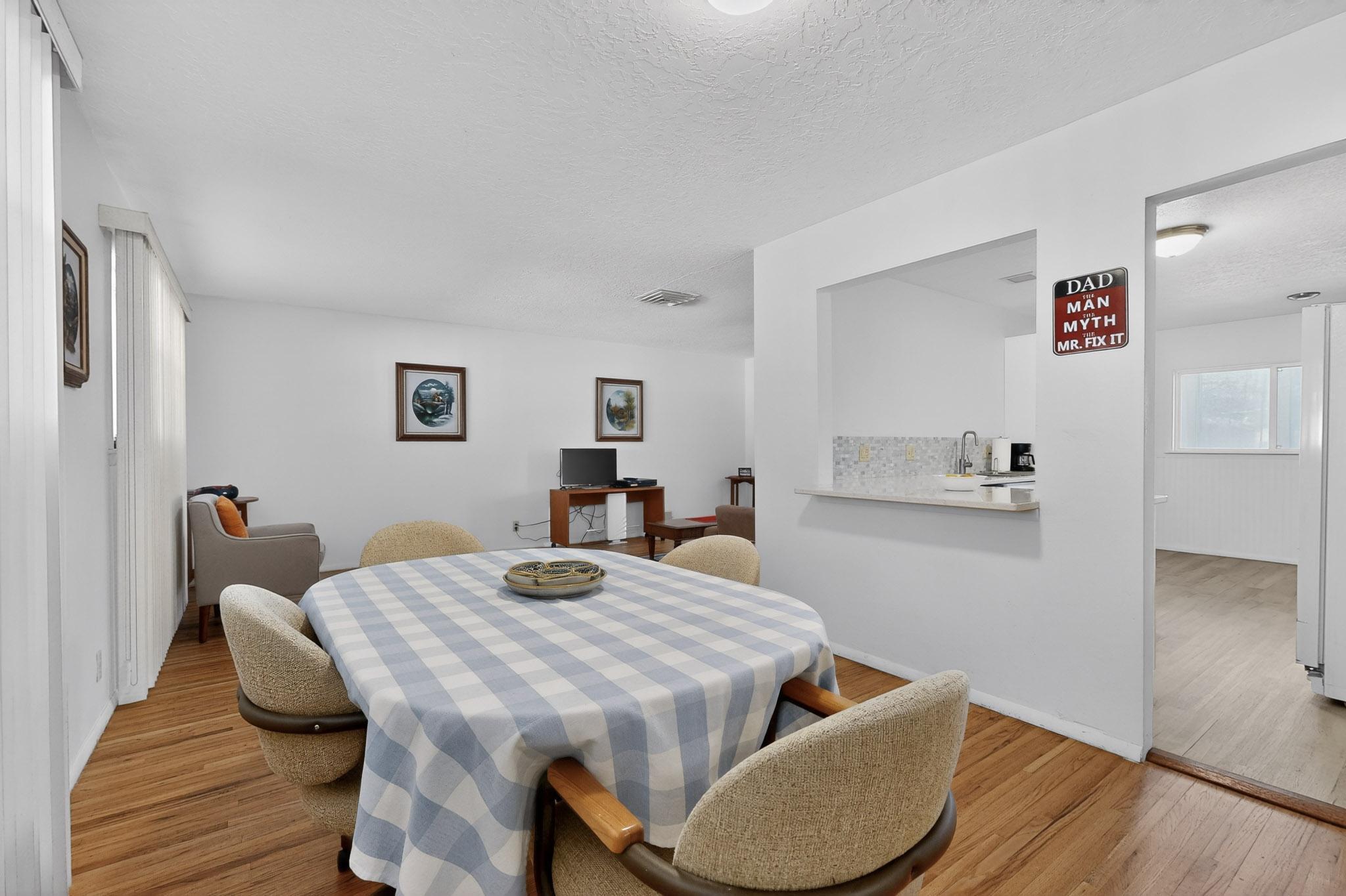 8205 Connecticut Street NE