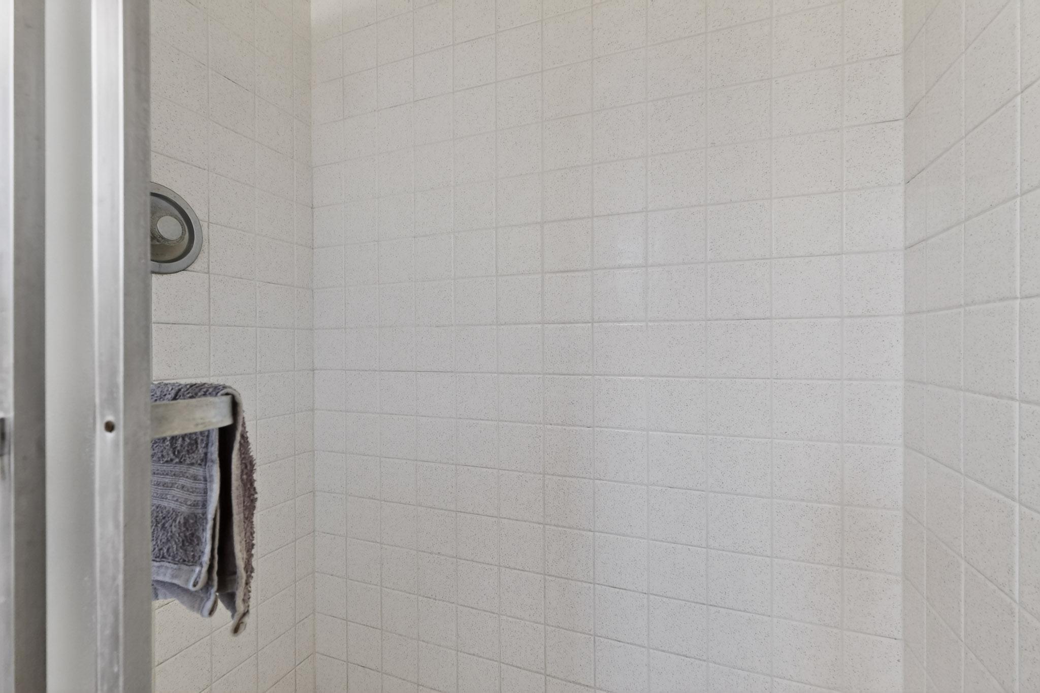 8205 Connecticut Street NE