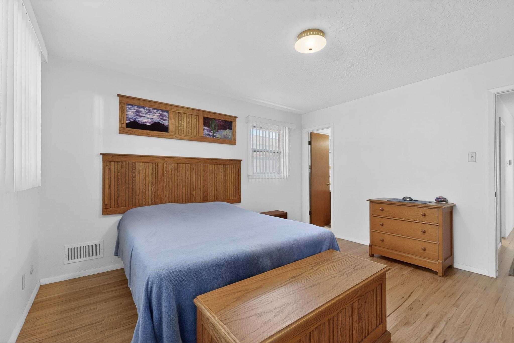 8205 Connecticut Street NE