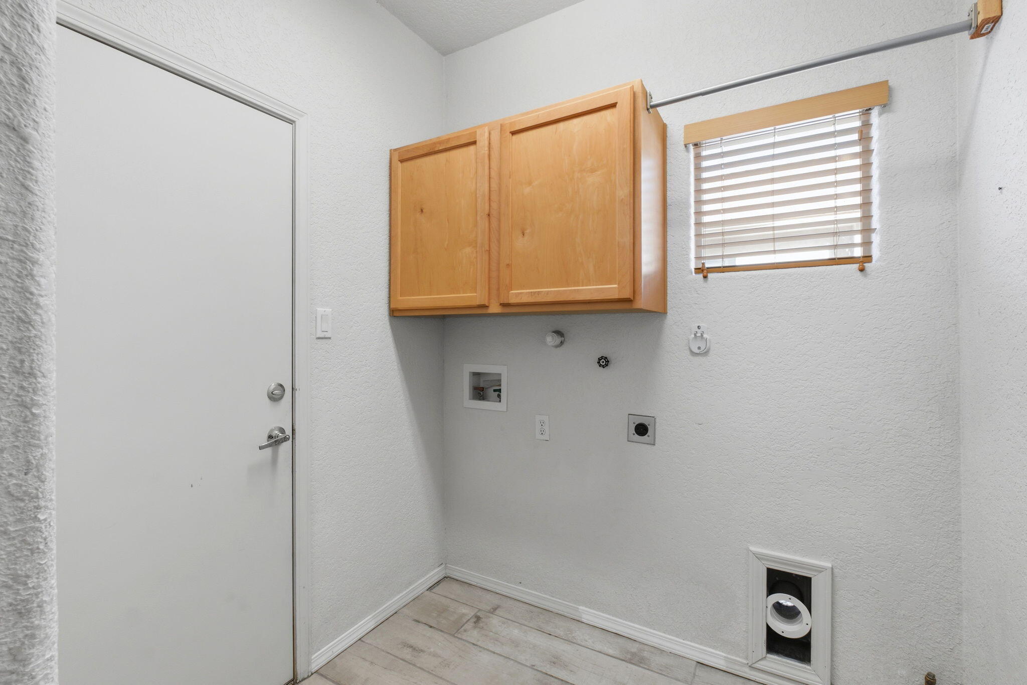 1424 Montiano Loop SE