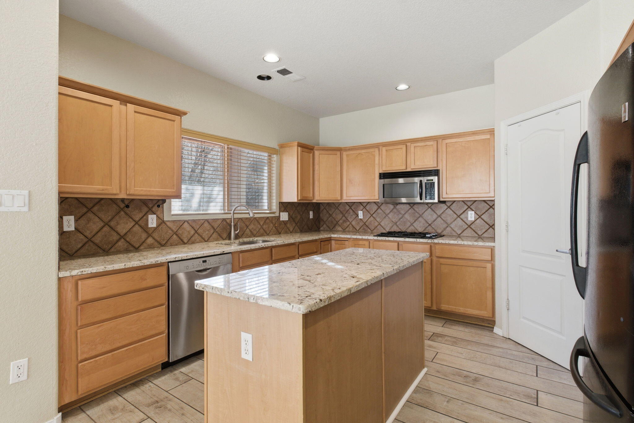 1424 Montiano Loop SE