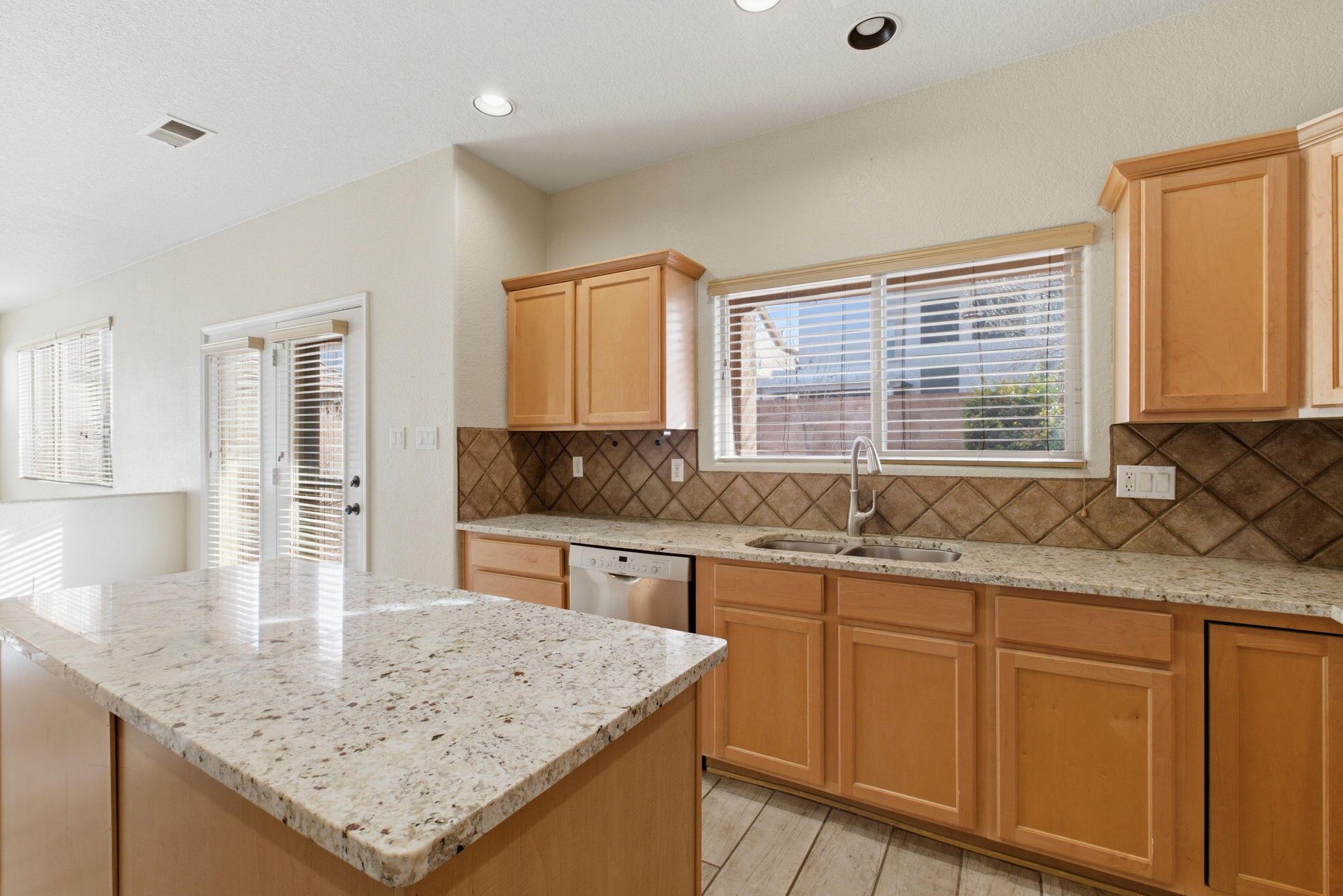 1424 Montiano Loop SE