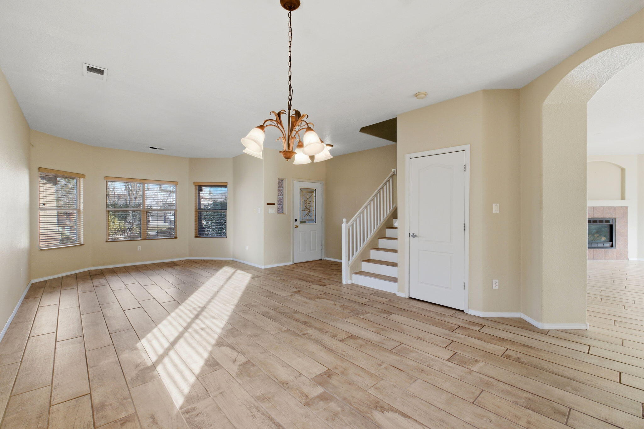 1424 Montiano Loop SE