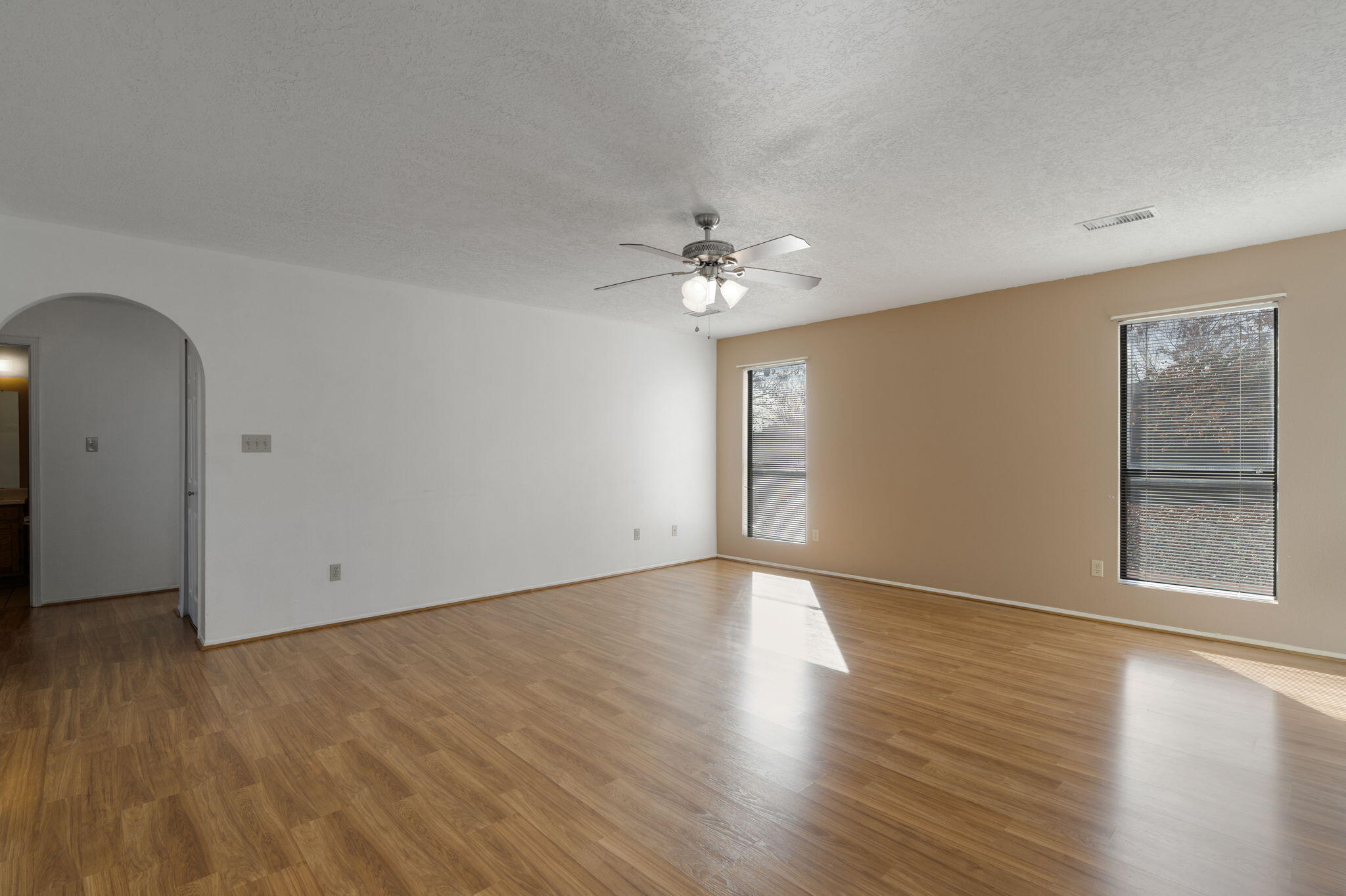 6220 Salt Cedar Road NE