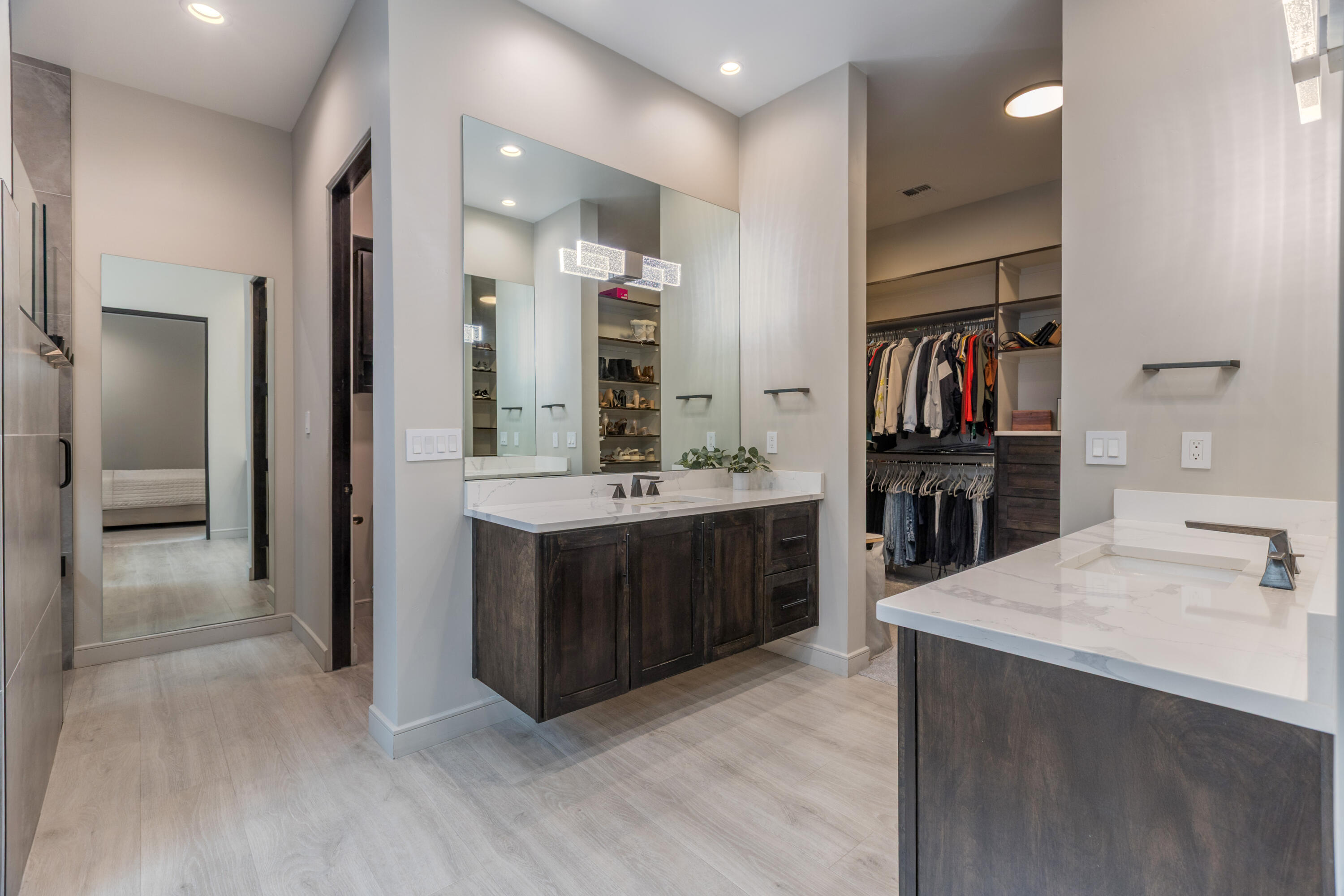 8805 Silver Oak Lane NE