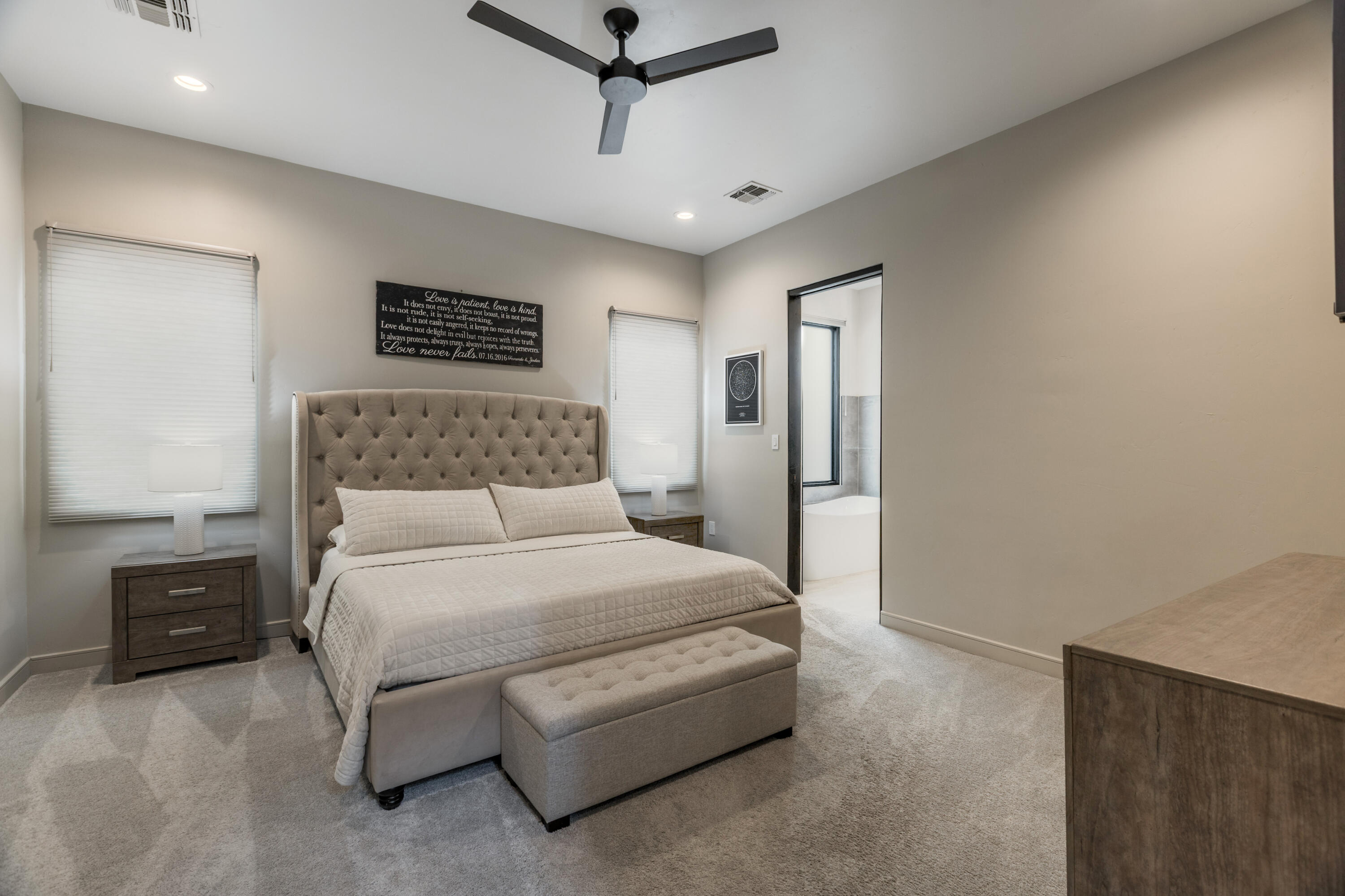 8805 Silver Oak Lane NE