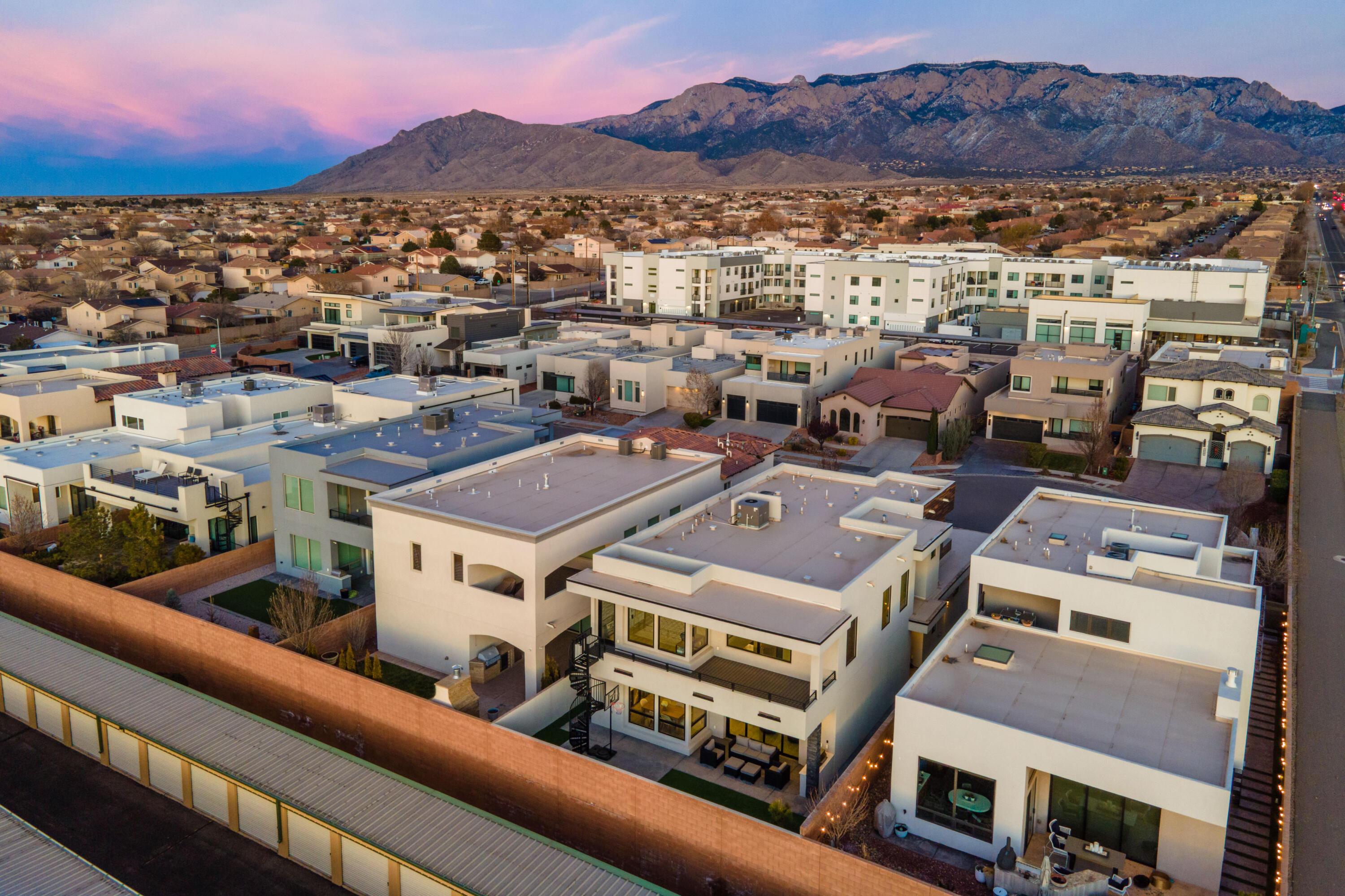 8805 Silver Oak Lane NE