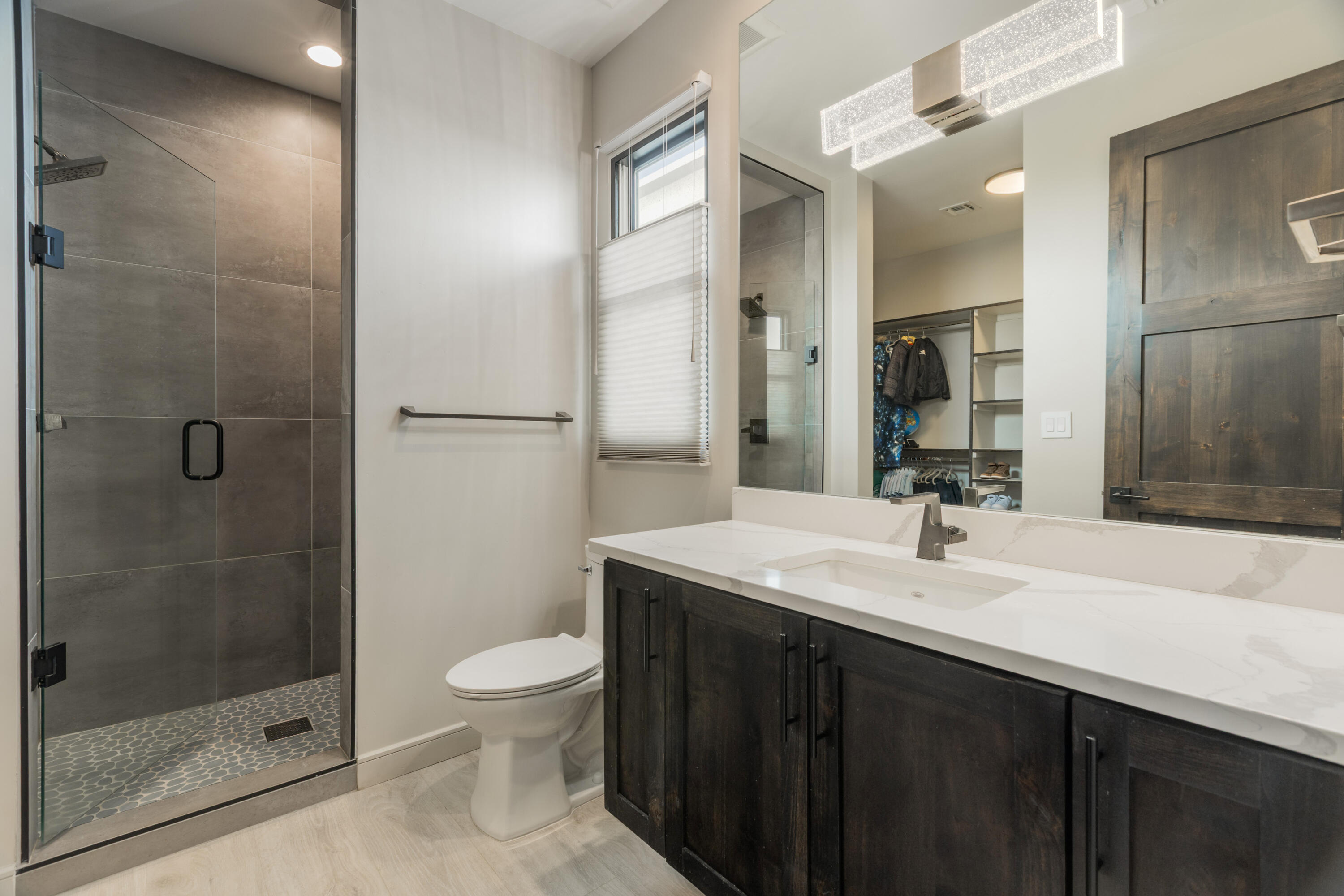 8805 Silver Oak Lane NE