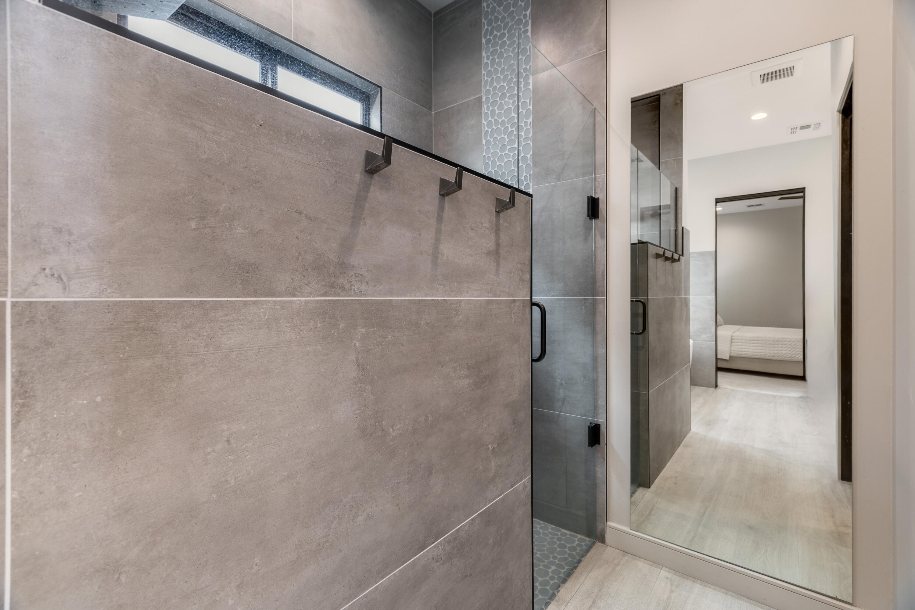 8805 Silver Oak Lane NE