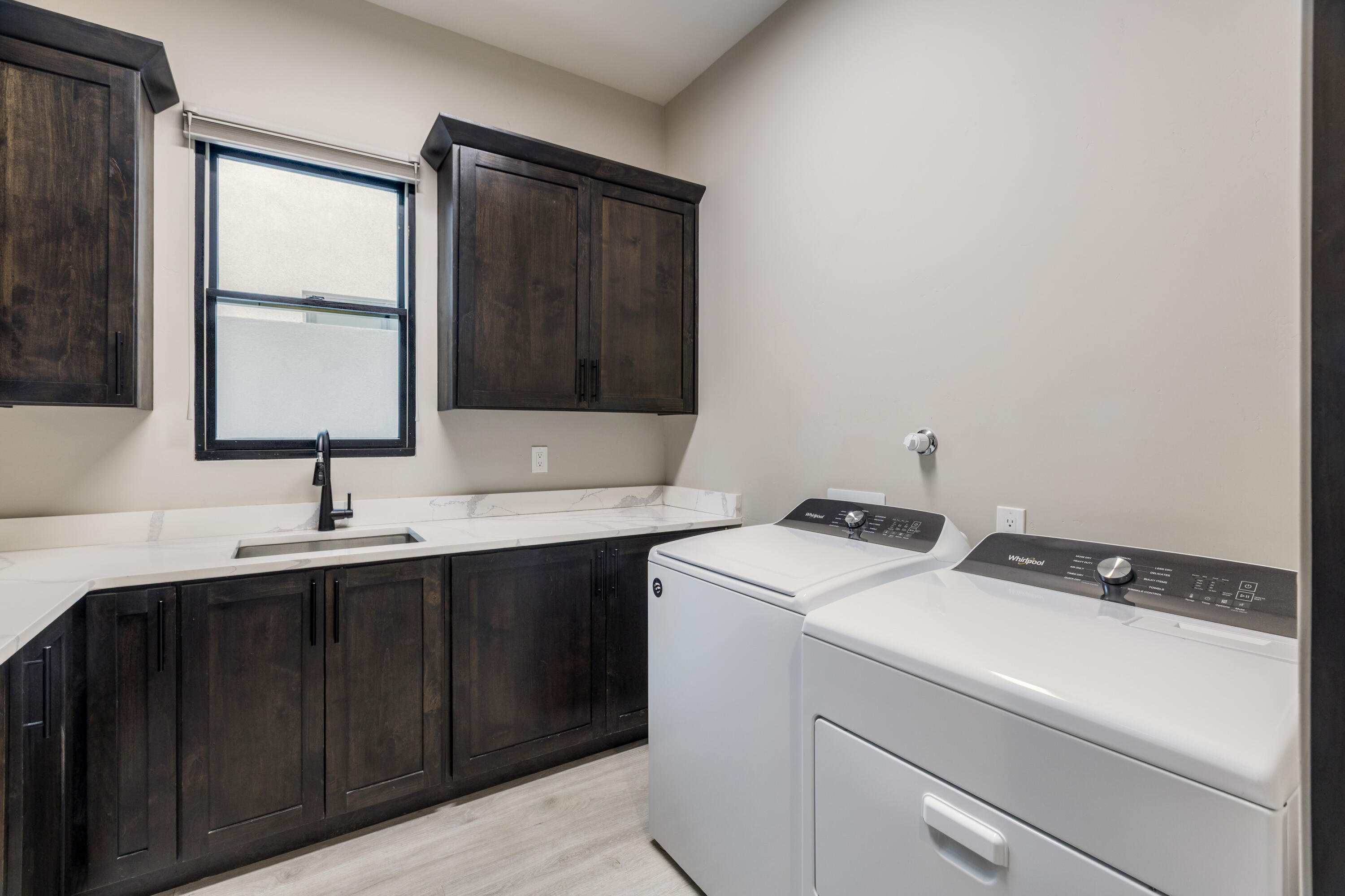 8805 Silver Oak Lane NE