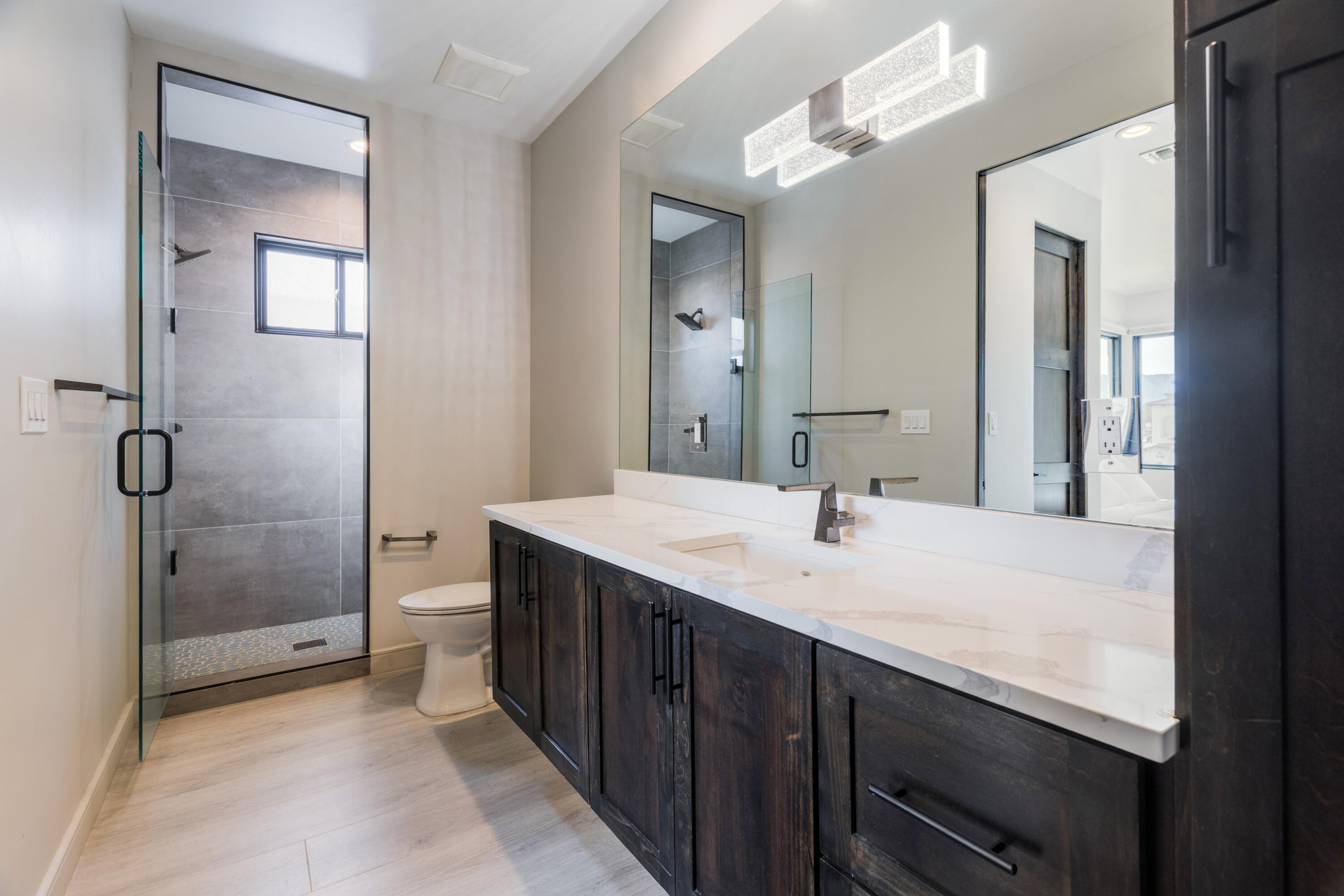 8805 Silver Oak Lane NE