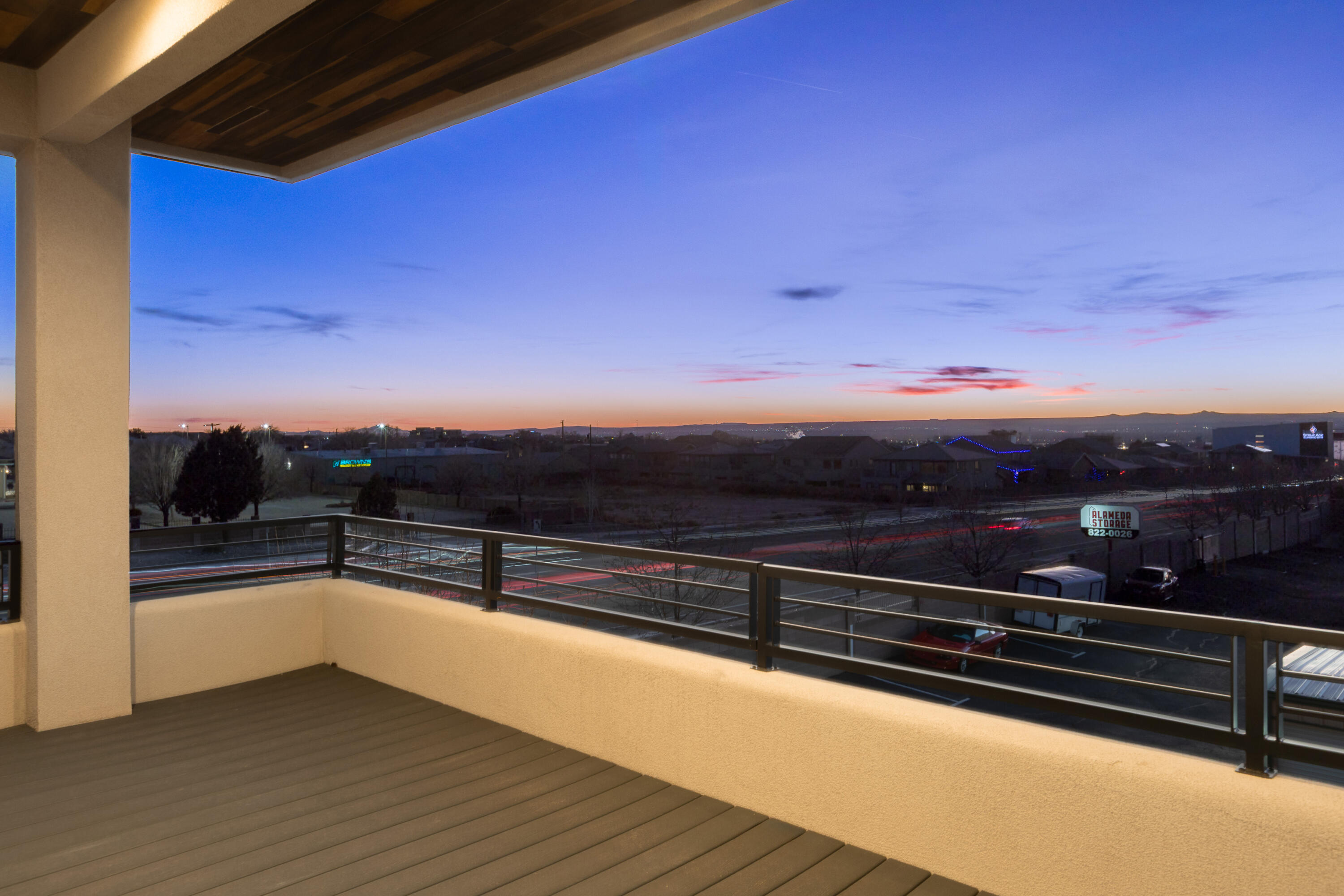 8805 Silver Oak Lane NE