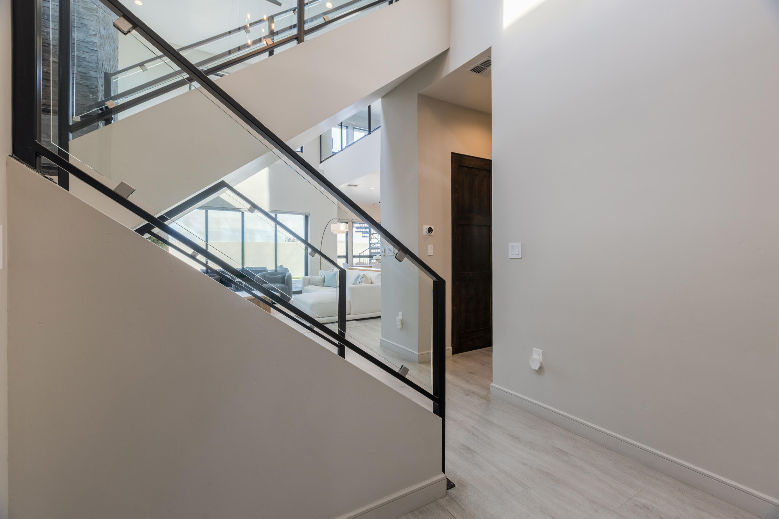 8805 Silver Oak Lane NE