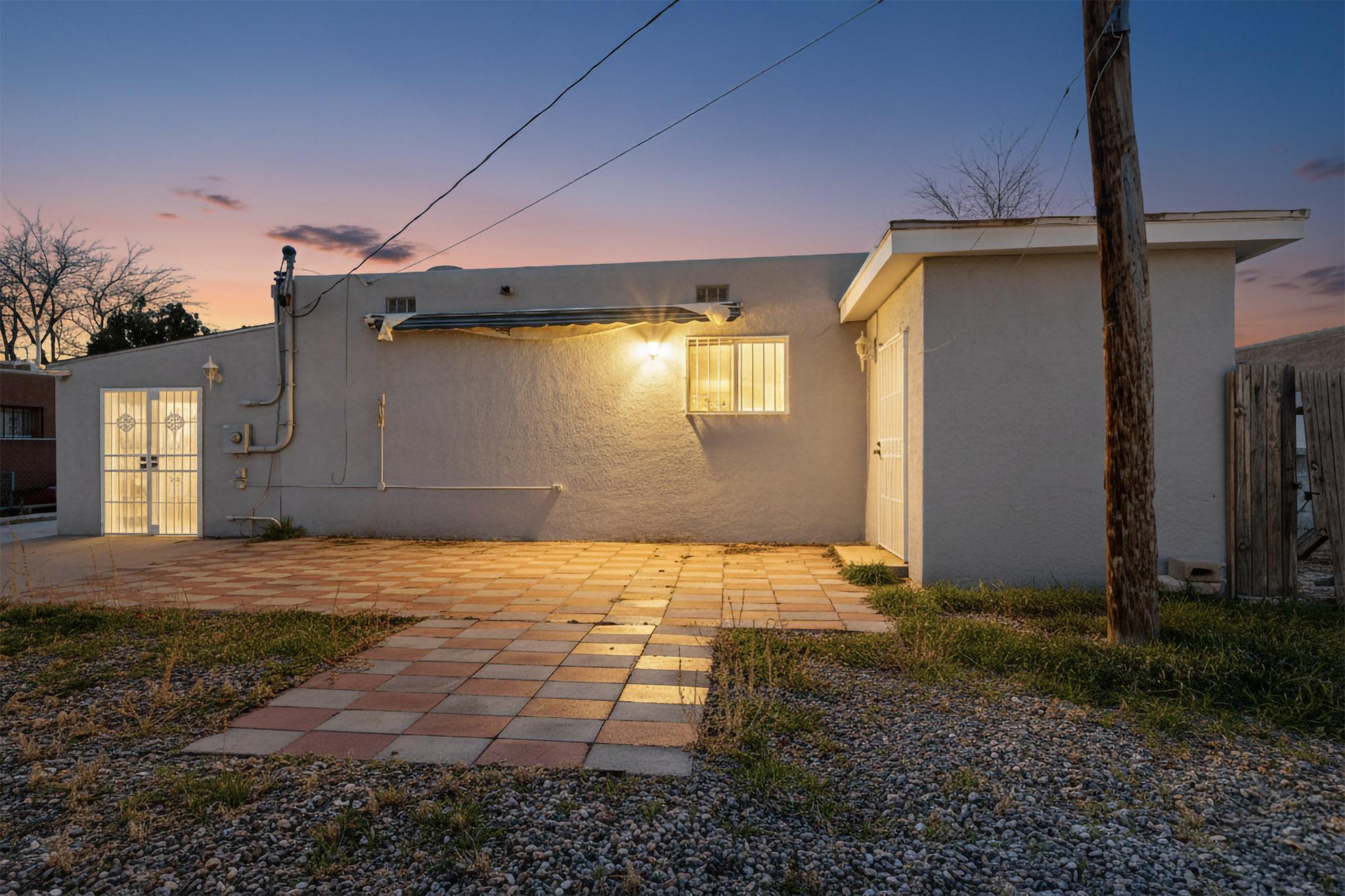 513 Ponderosa Avenue NW