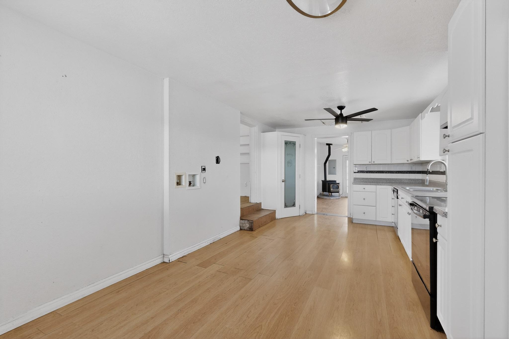 513 Ponderosa Avenue NW