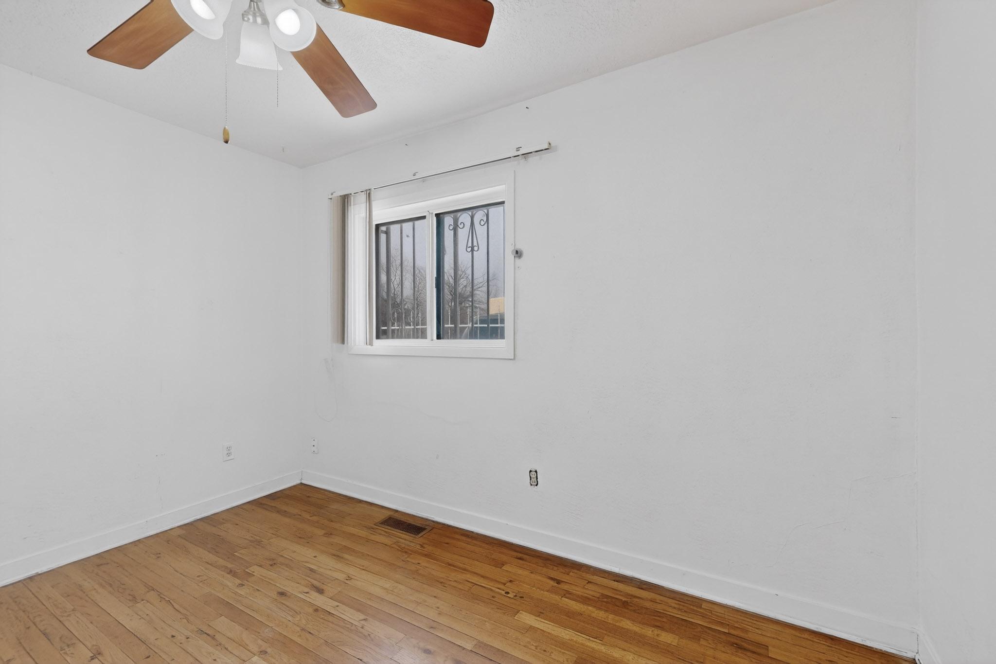 513 Ponderosa Avenue NW