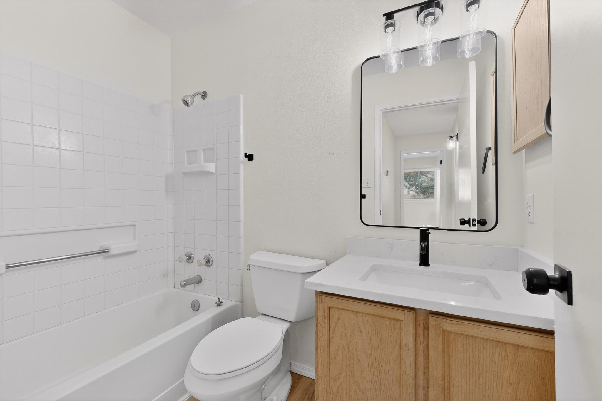 705 Santa Fe Meadows Drive NE