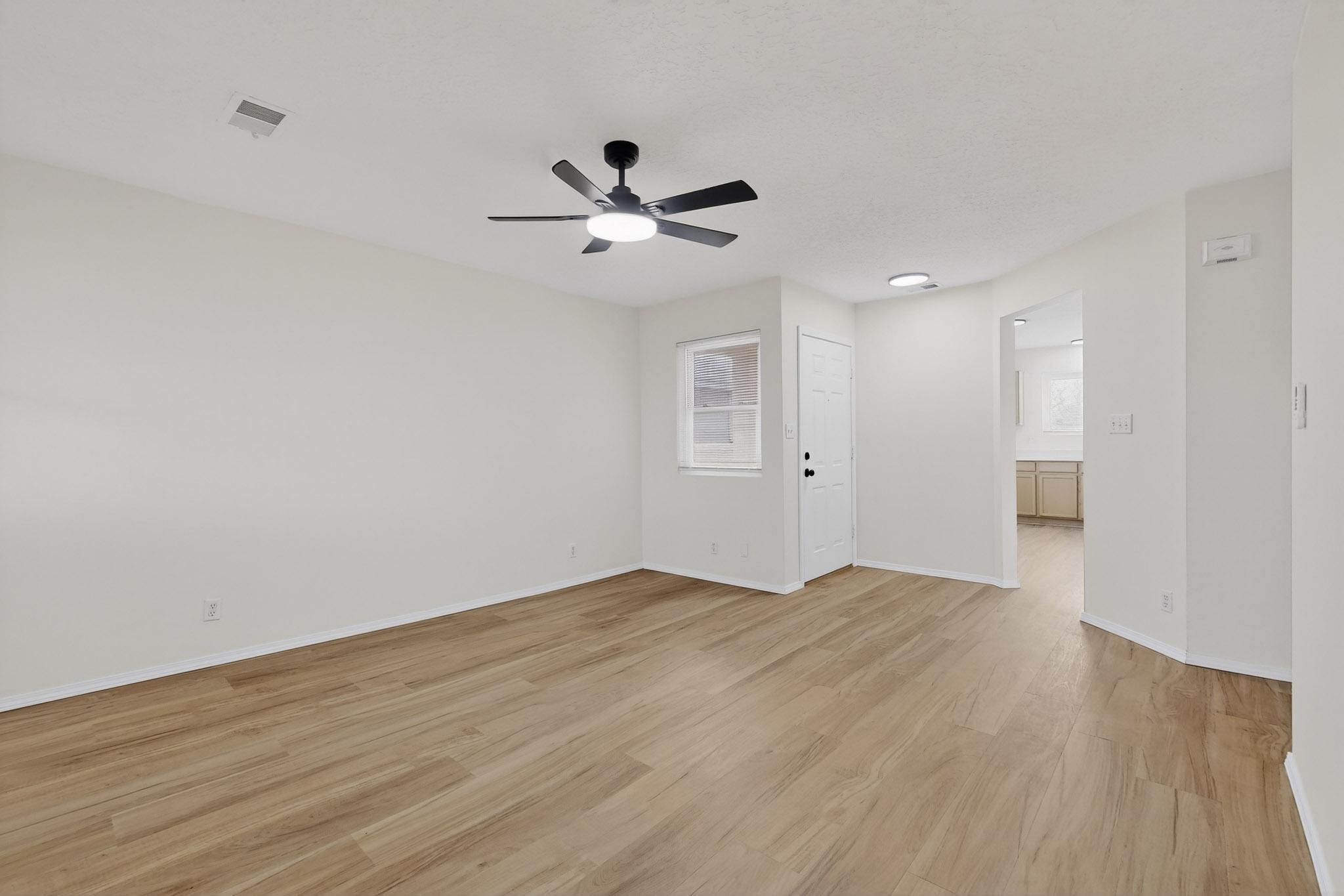 705 Santa Fe Meadows Drive NE