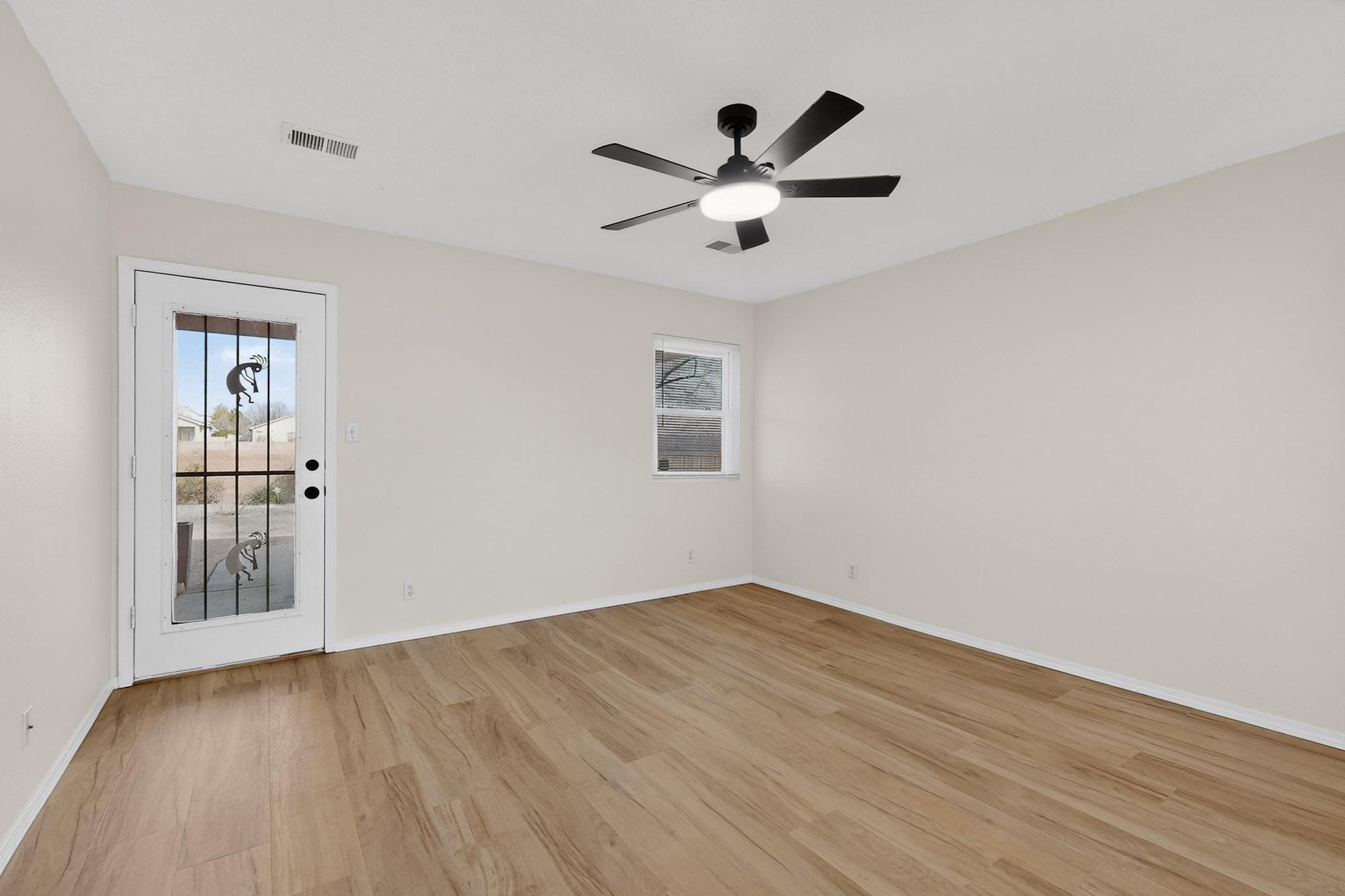 705 Santa Fe Meadows Drive NE