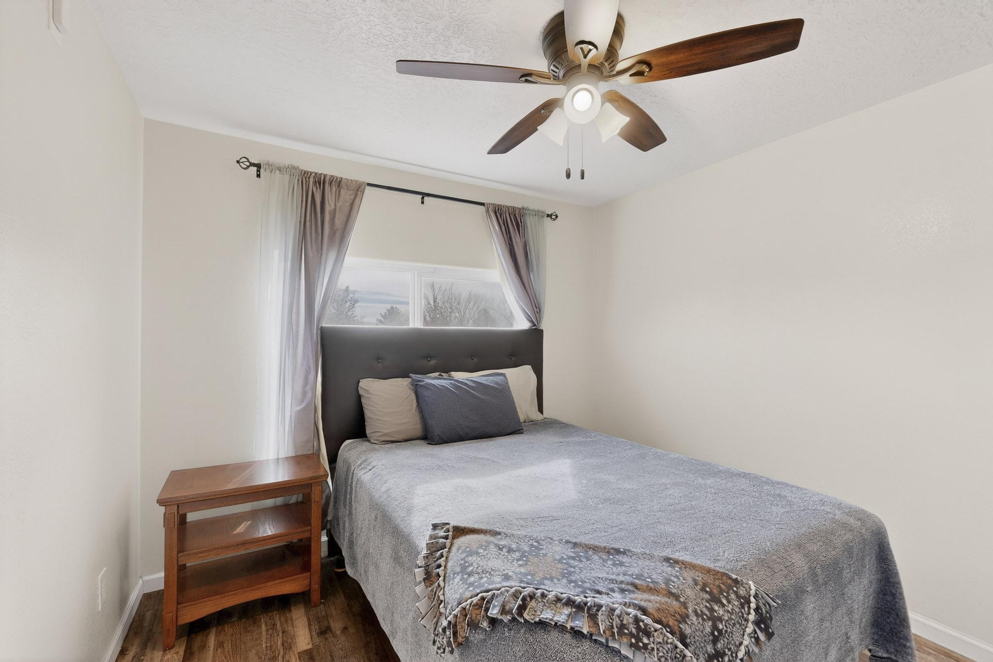 1027 Parkland View Drive NW