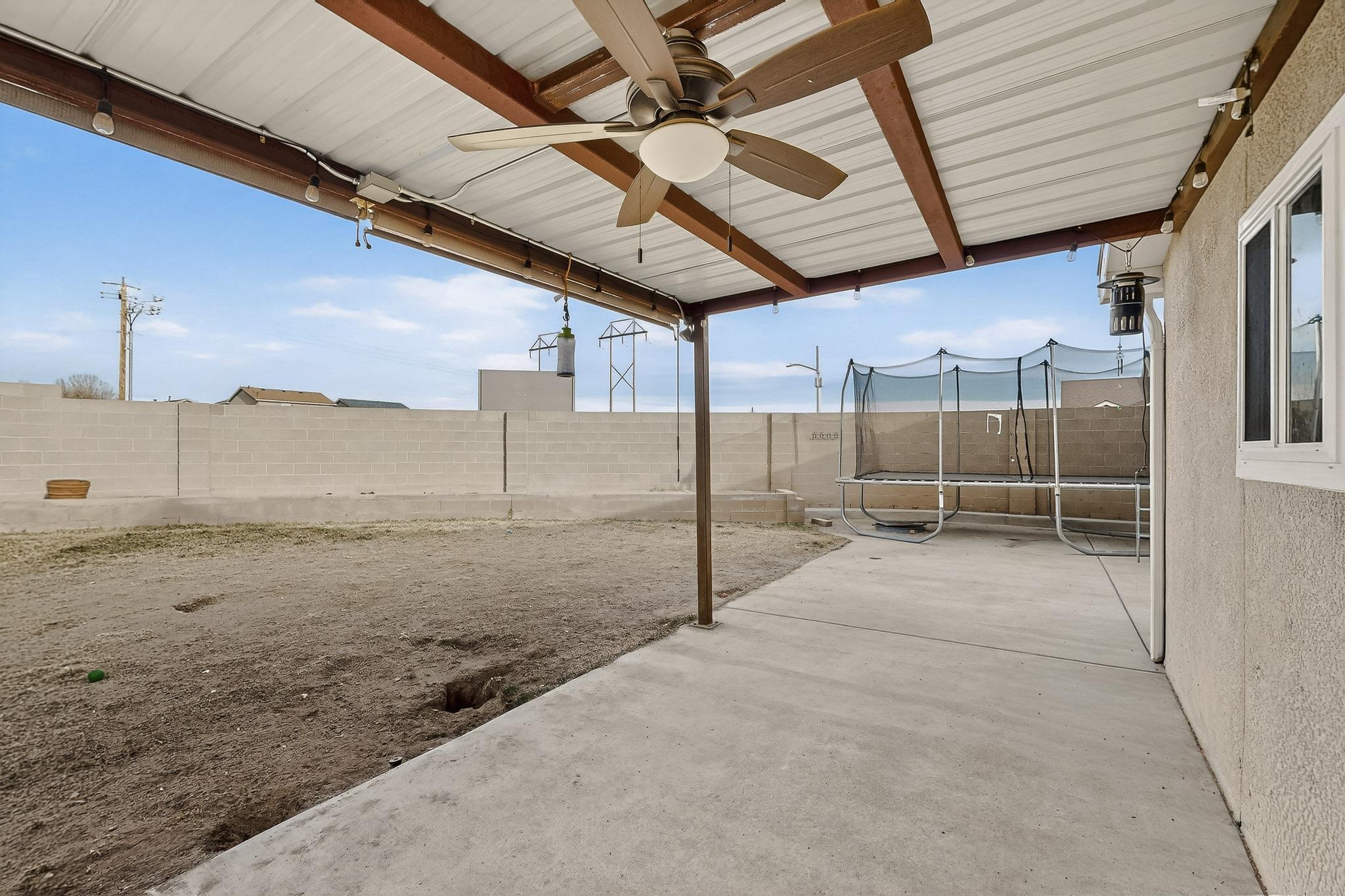 1027 Parkland View Drive NW