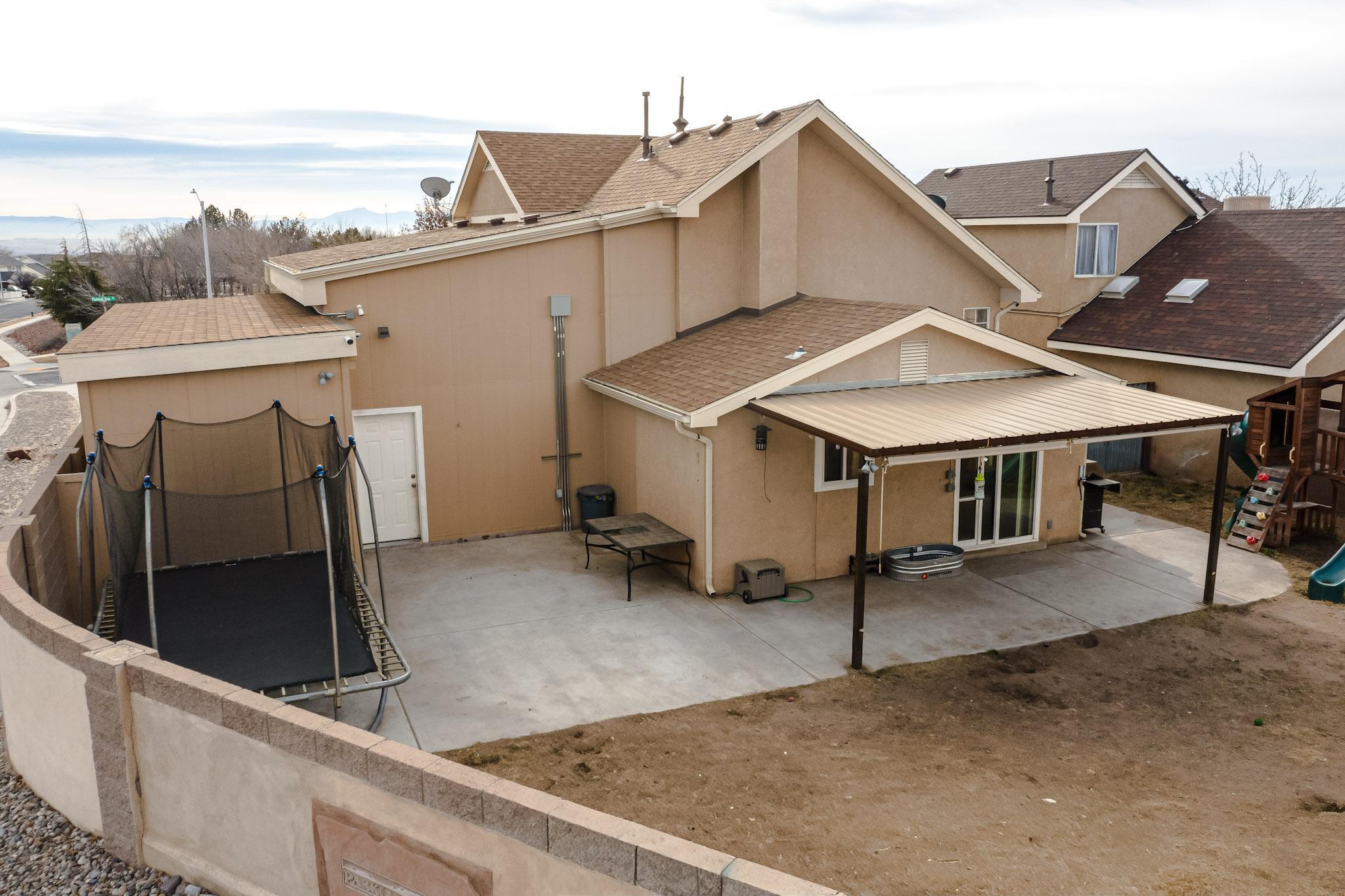 1027 Parkland View Drive NW