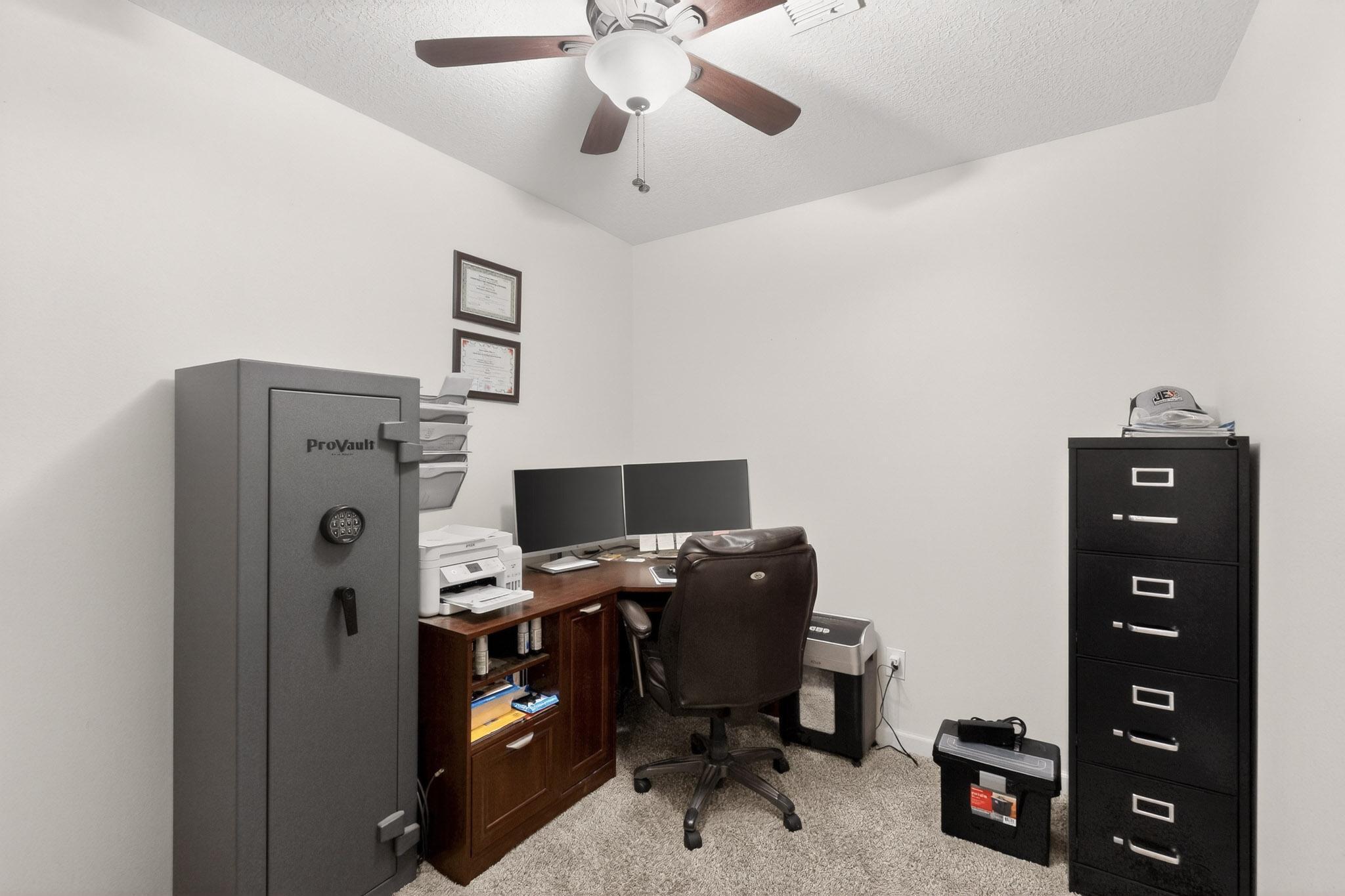 1027 Parkland View Drive NW